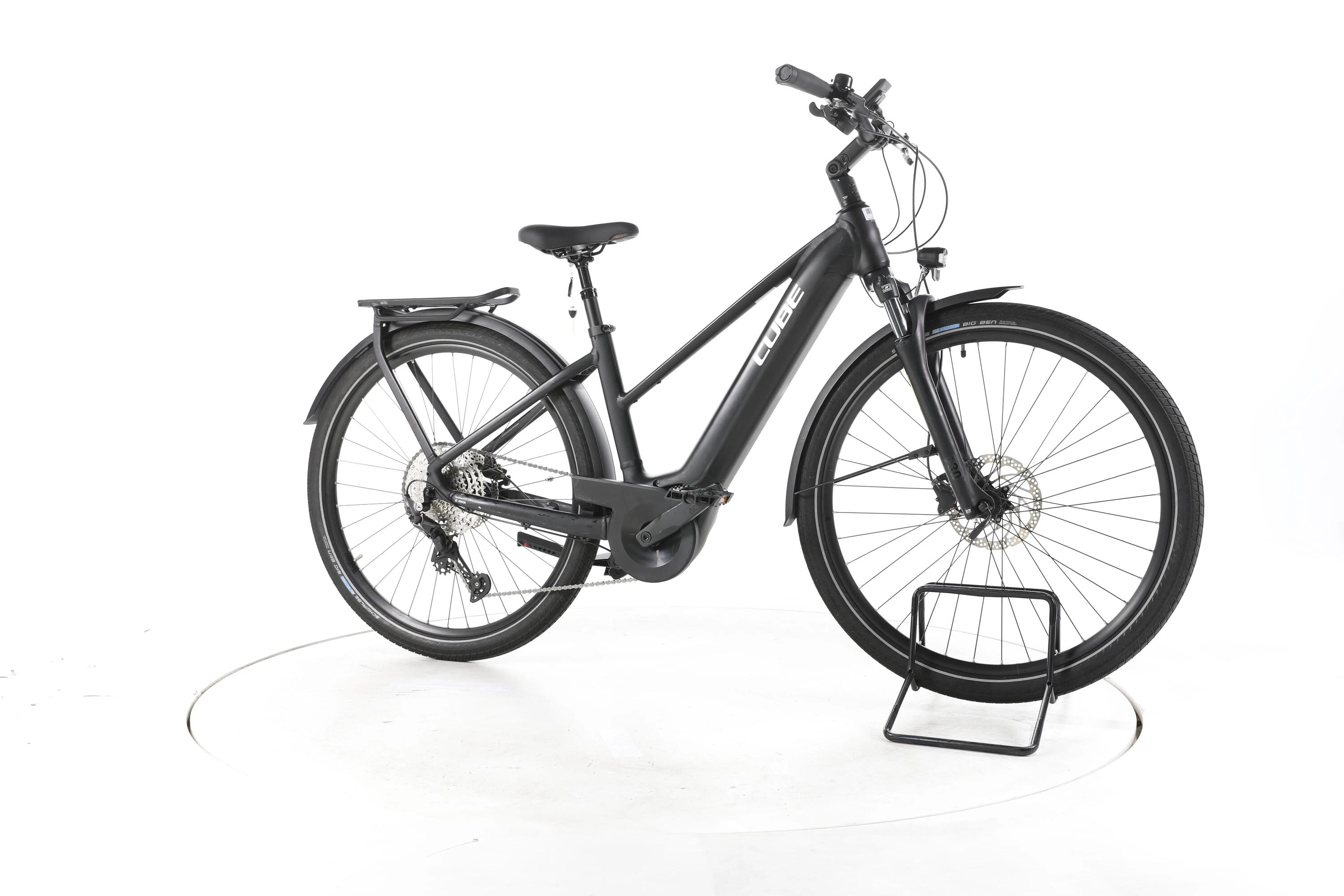 Segunda vida - Cube Touring Hybrid Pro Trekking E-Bike - Em muito bom estado. 2/7