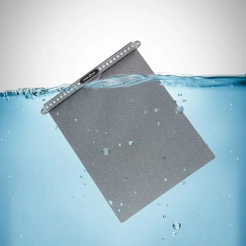 Custodia impermeabile per tablet | HERMETIC dry bag mega by FIDLOCK - grigio 3/4
