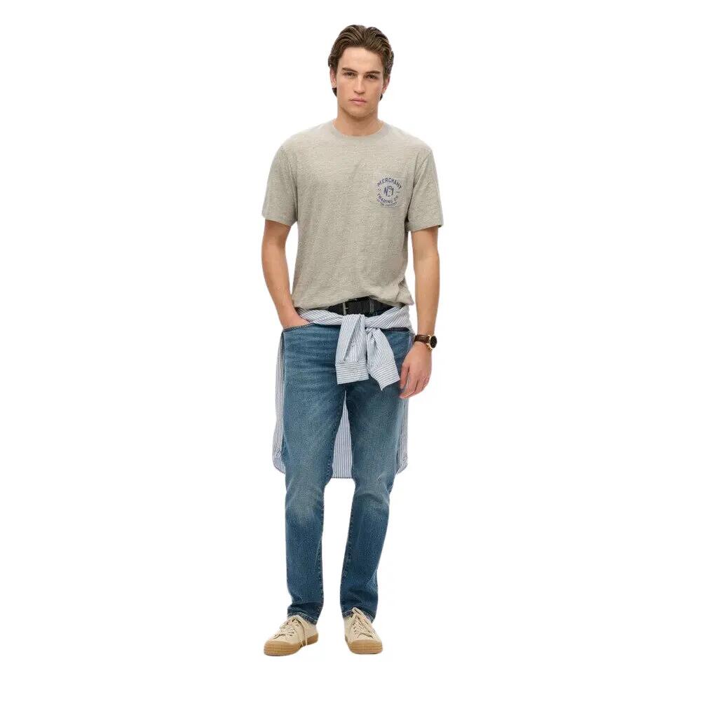 Camiseta gráfica del comerciante 2/5