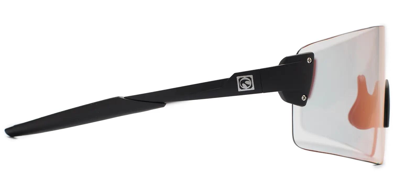 **Gafas de sol Ai1 en negro mate, FOTOSENSIBLES ROJAS - cat.1-3 - MUNDAKA** 3/4
