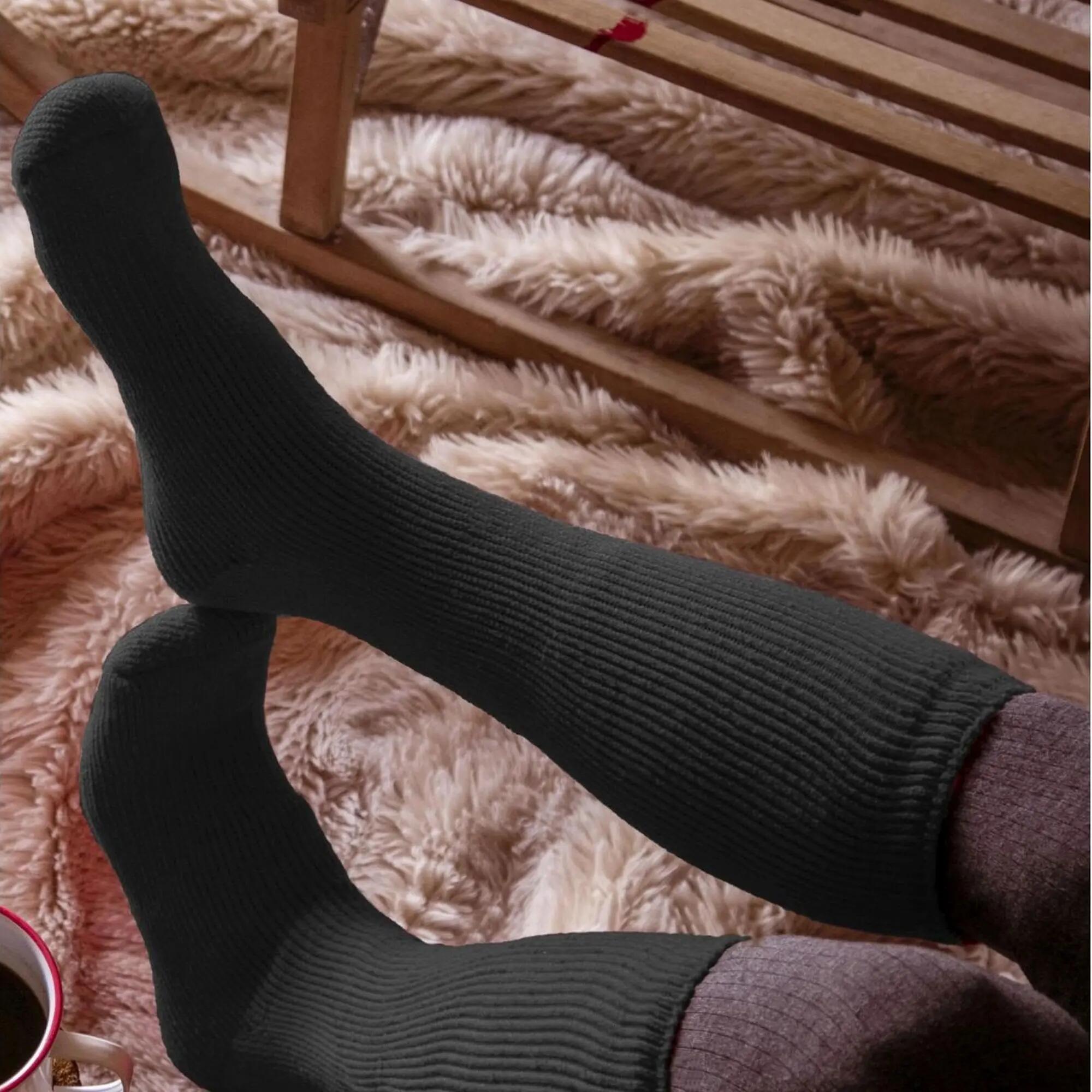 2 Pack Mens Extra Long Knee High Ski Socks 3/5