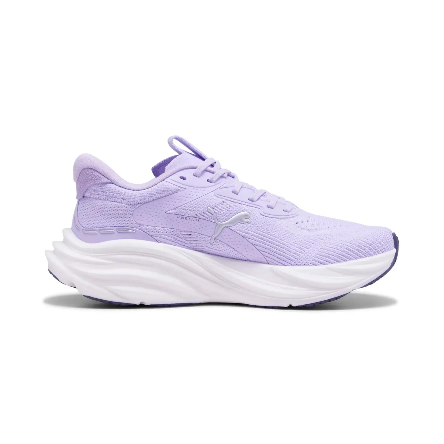 Sapatilhas de running para mulher Puma Magnify Nitro 3 4/6