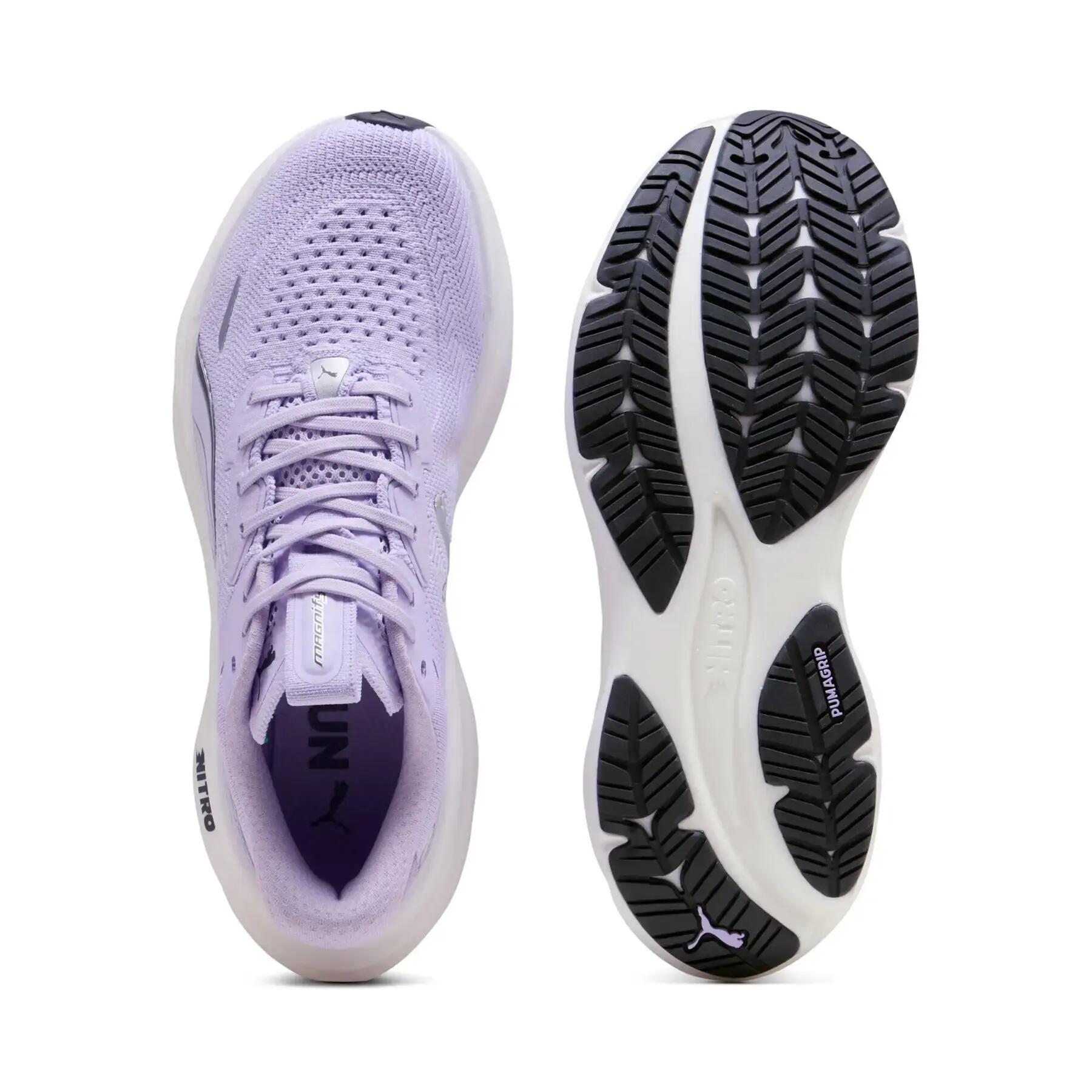 Sapatilhas de running para mulher Puma Magnify Nitro 3 3/6