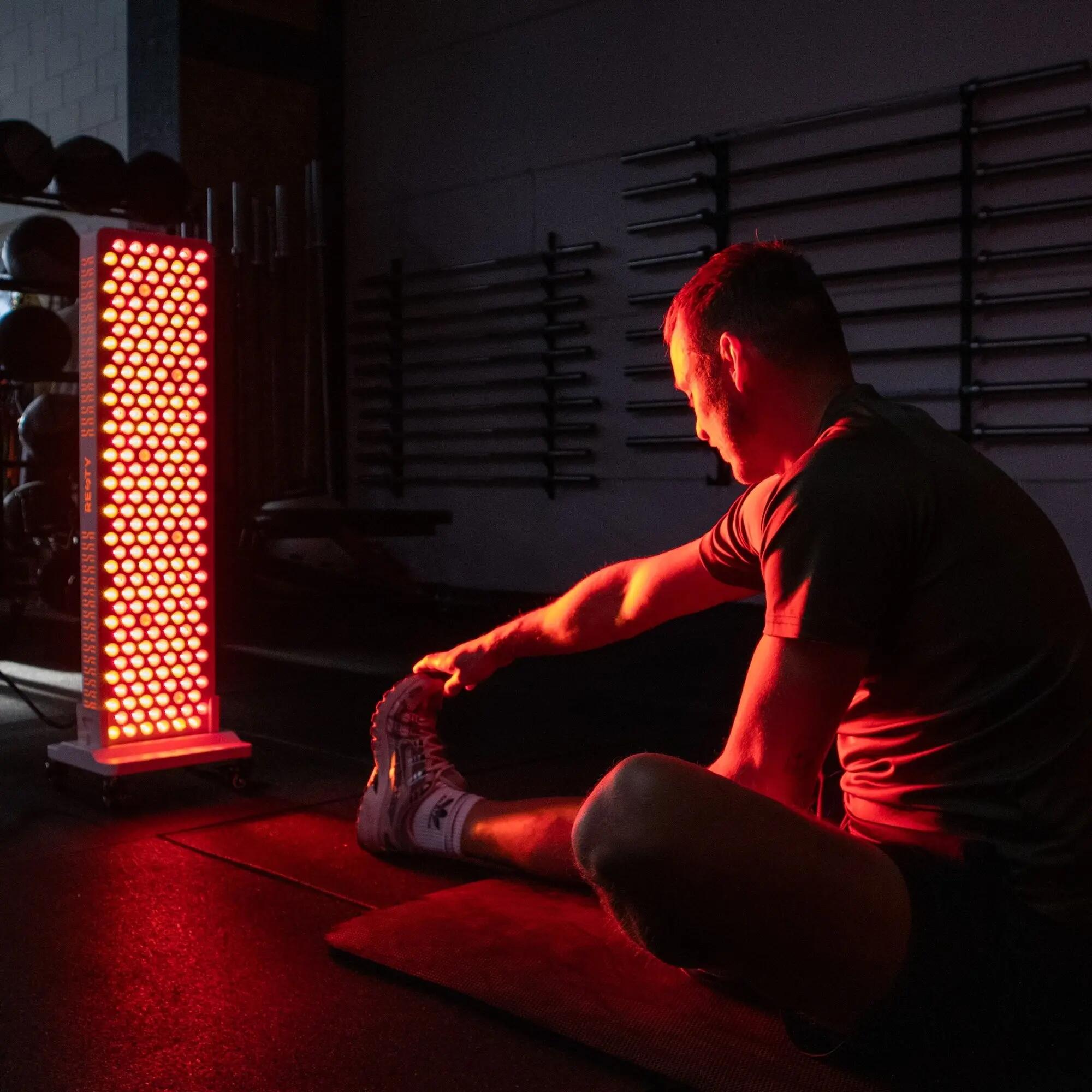 Pannello luce rossa fitness 216 LED MARS 1000 2/8