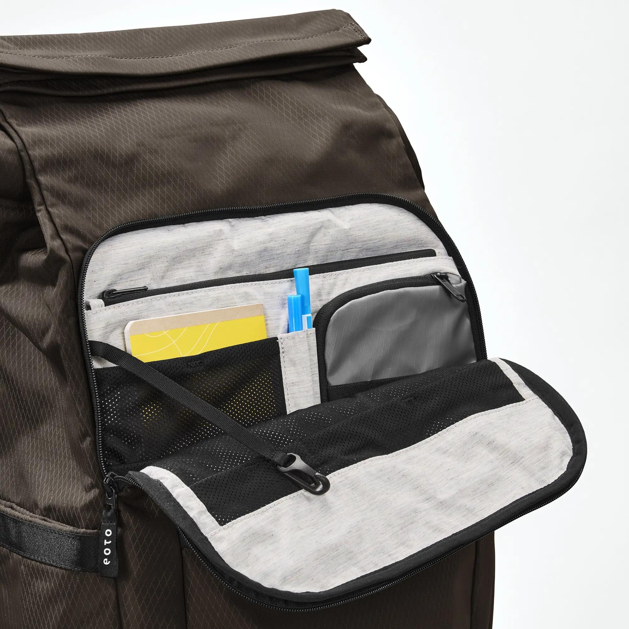 EOTO Rucksack TALL41, Roll Top, ergonomisch, nachhaltig, 41 L 7/9