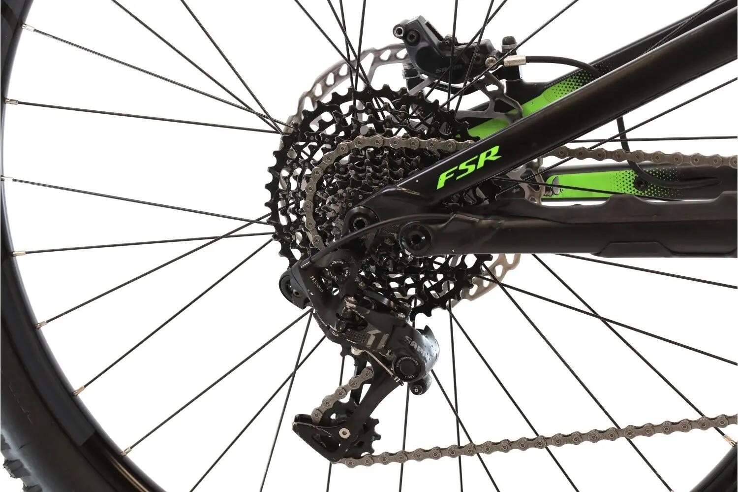 Segunda Vida · Ebike ·  Turbo Levo Expert Carbon · Bom estado 3/8