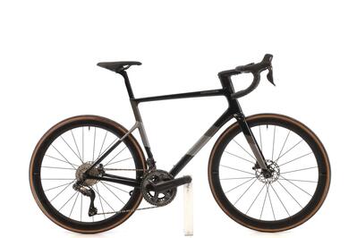 Tweedehands racefiets · supersix evo carbon disc di2 12v · zeer goede toestand