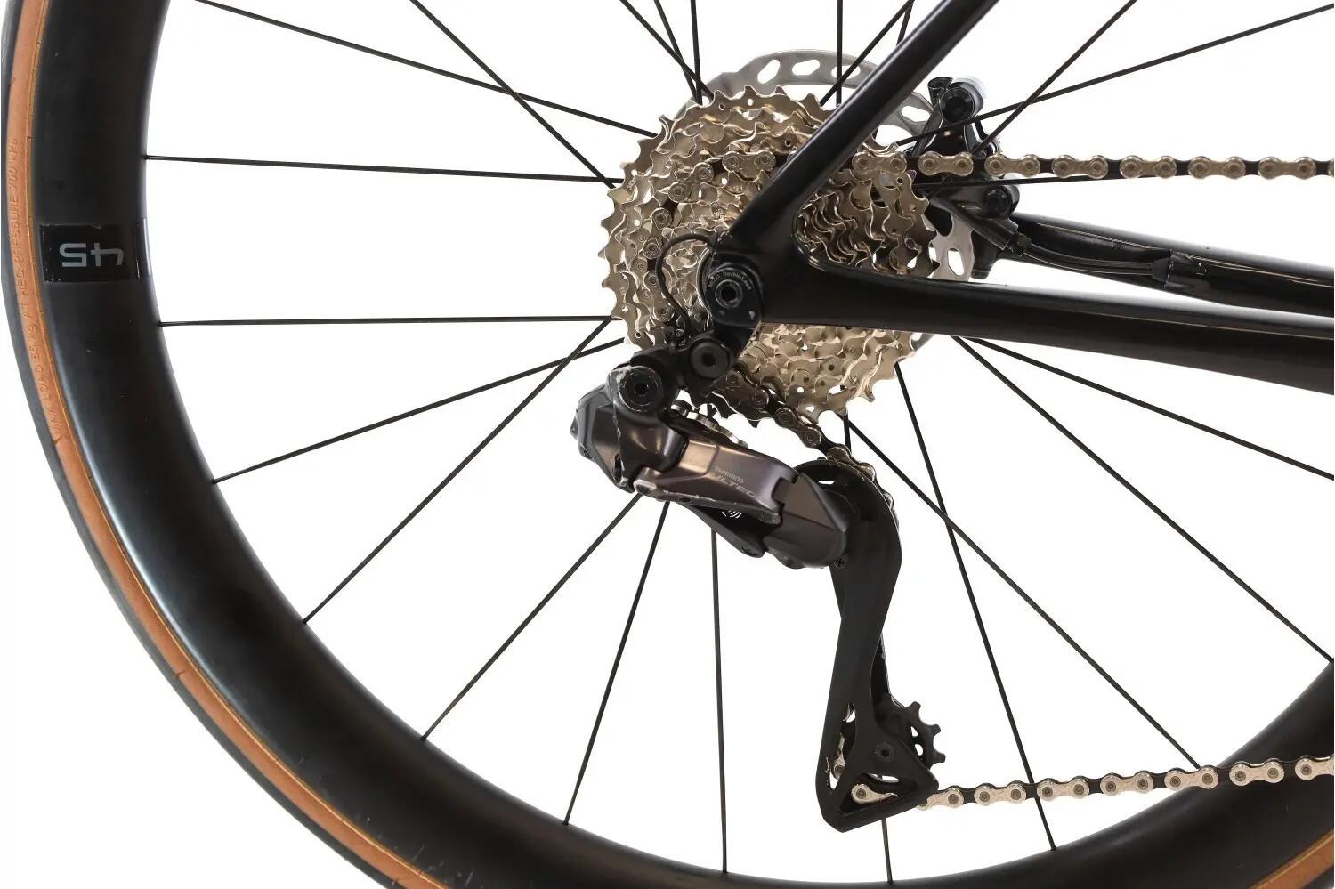 Segunda Vida · Bici estrada ·  SuperSix EVO Carbon Disc Di2 12V 3/8