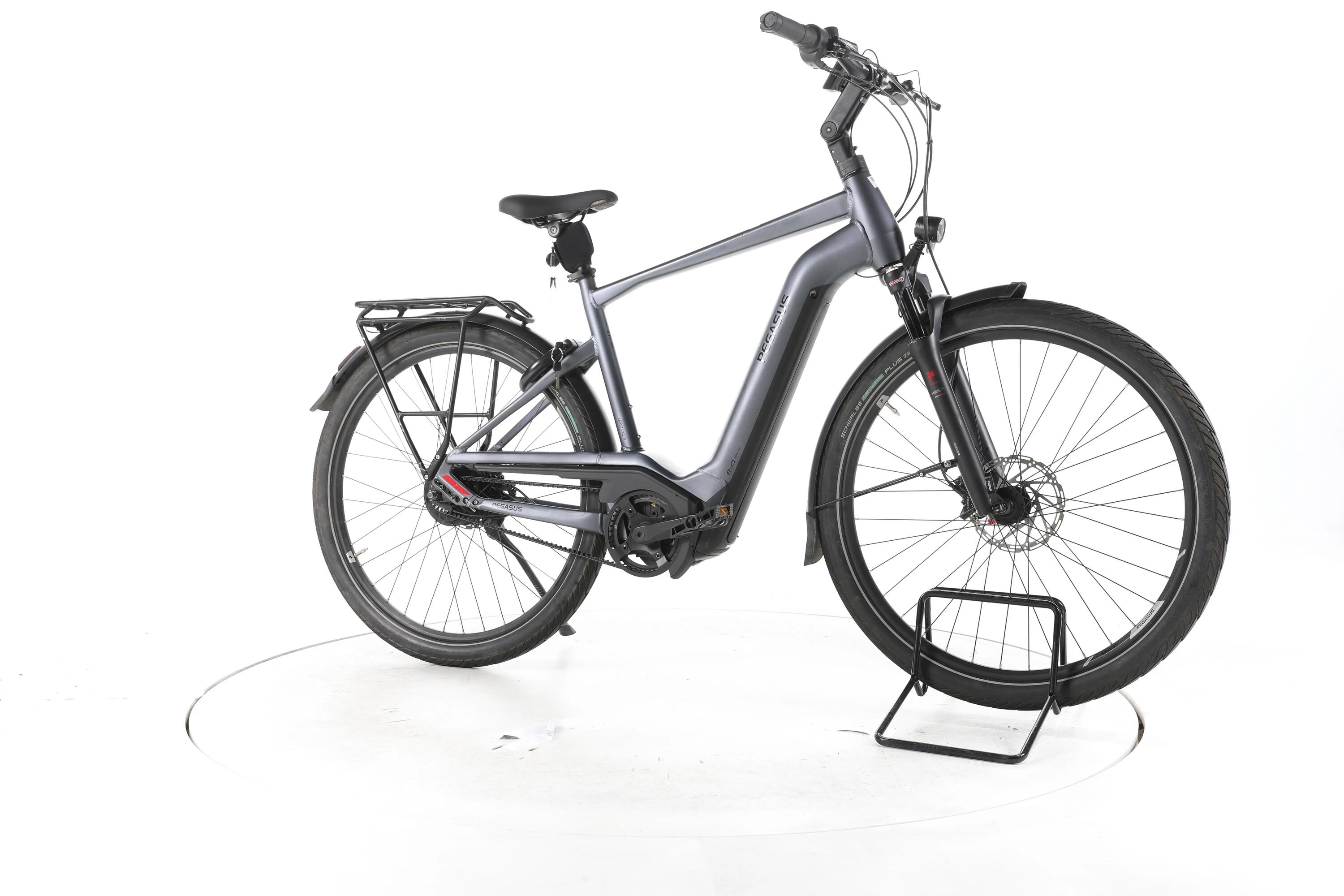 Segunda vida - Pegasus Premio EVO NV Lite City E-Bike - Bom Estado 2/7