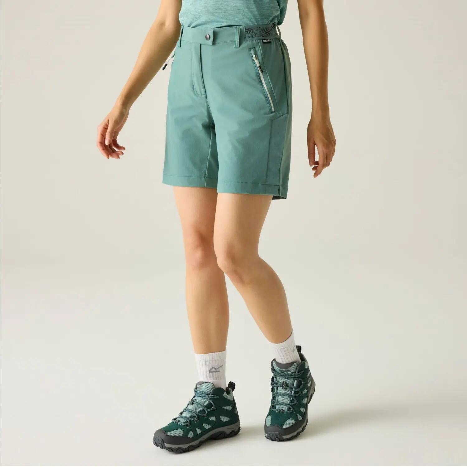 Pantalones cortos de montaña para mujer II 2/7