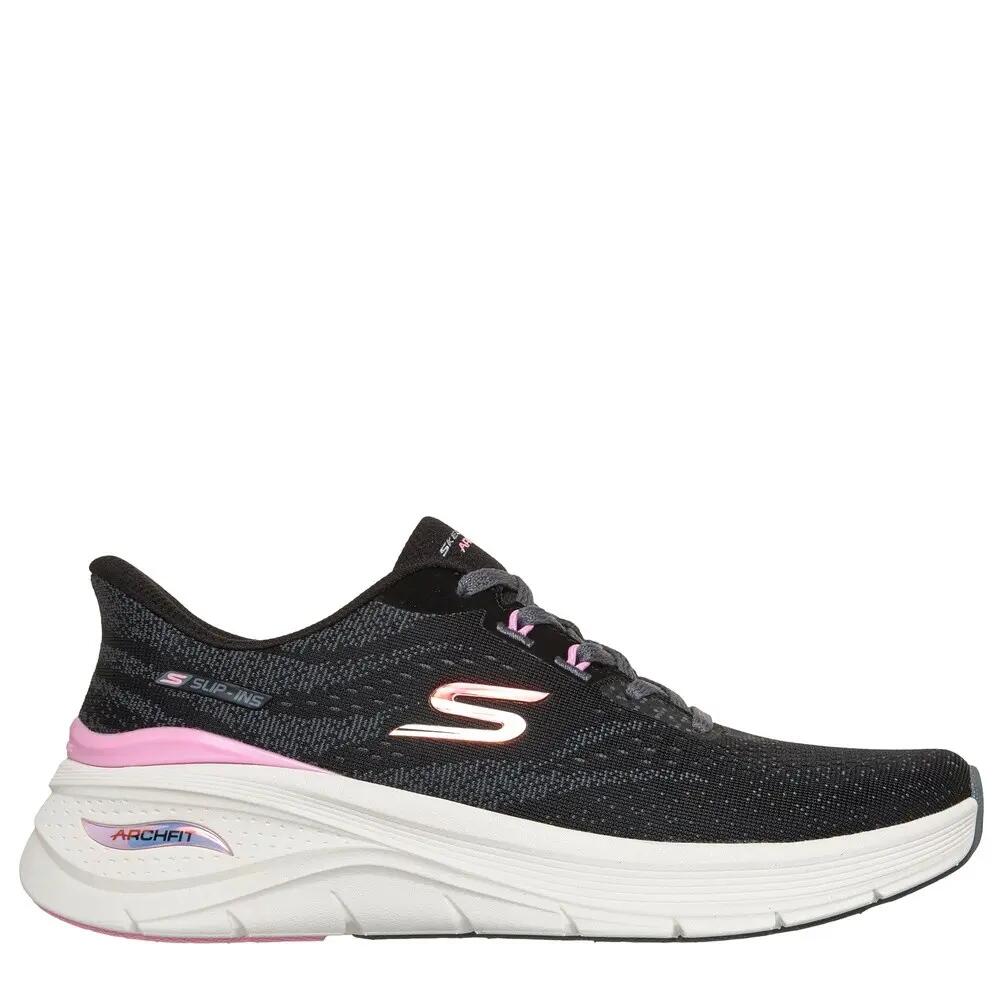 SKECHERS picture
