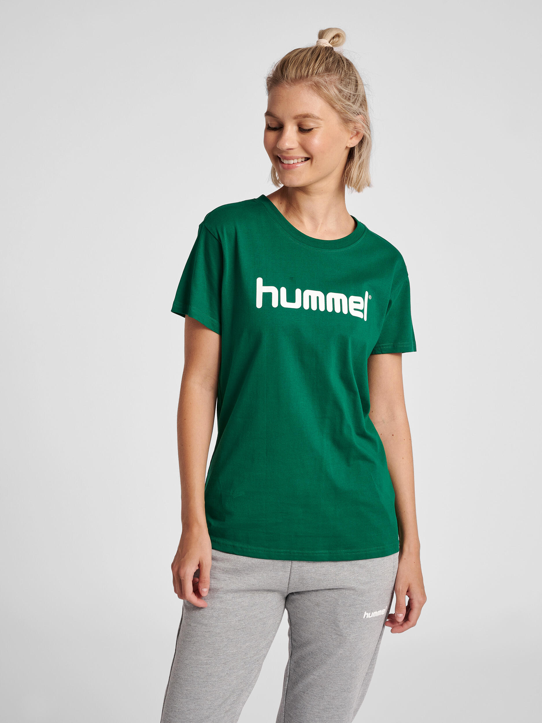 HUMMEL picture
