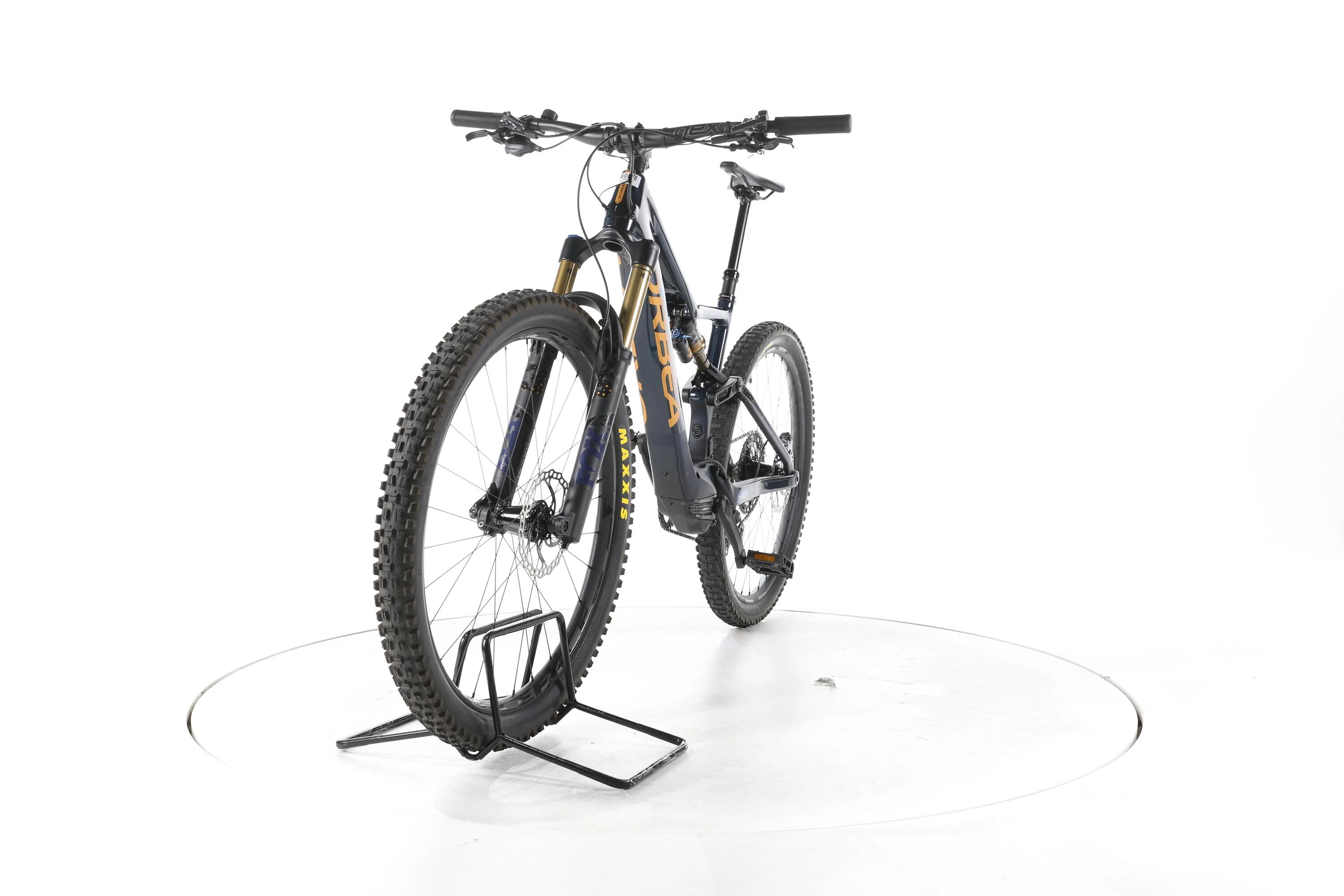Refurbished - Orbea Rise M10 E-Bike Fully Carbon 2024 - Very Good Condition 4/7