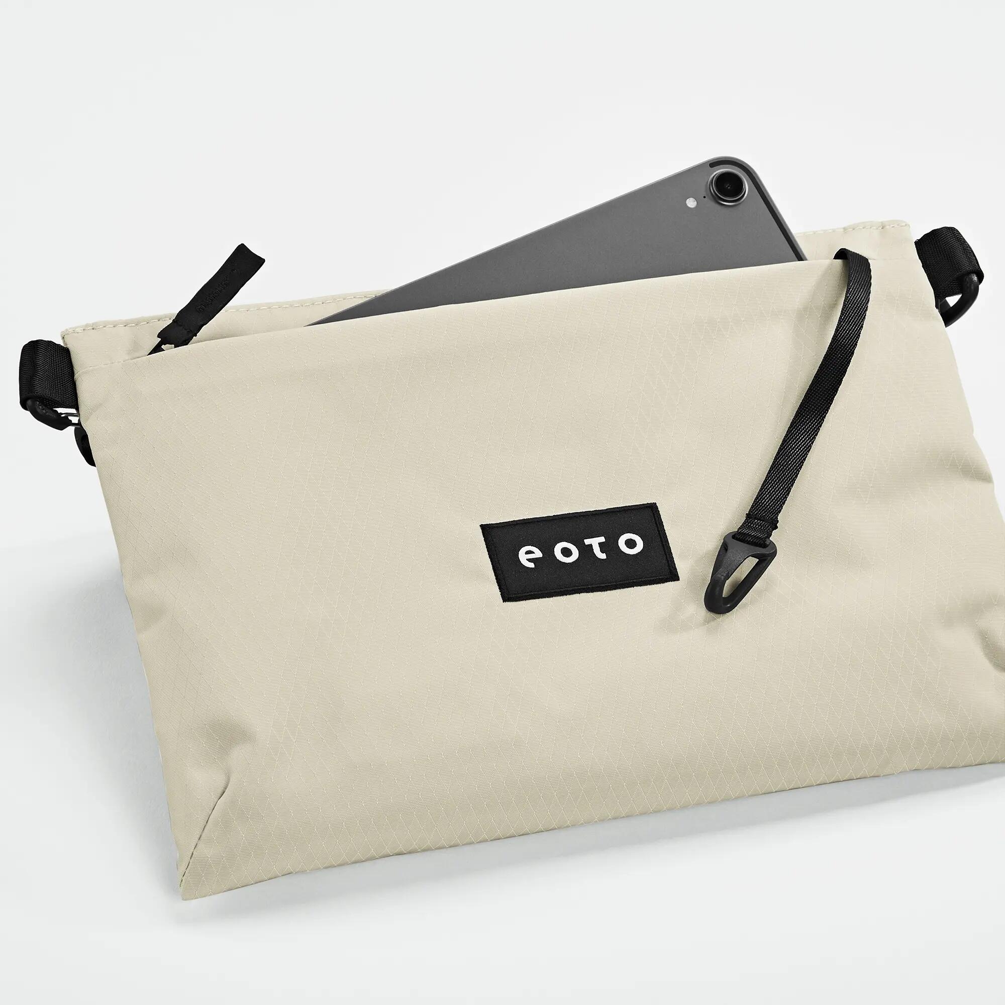 EOTO Umhängetasche SIMPLE3 3L 7/8
