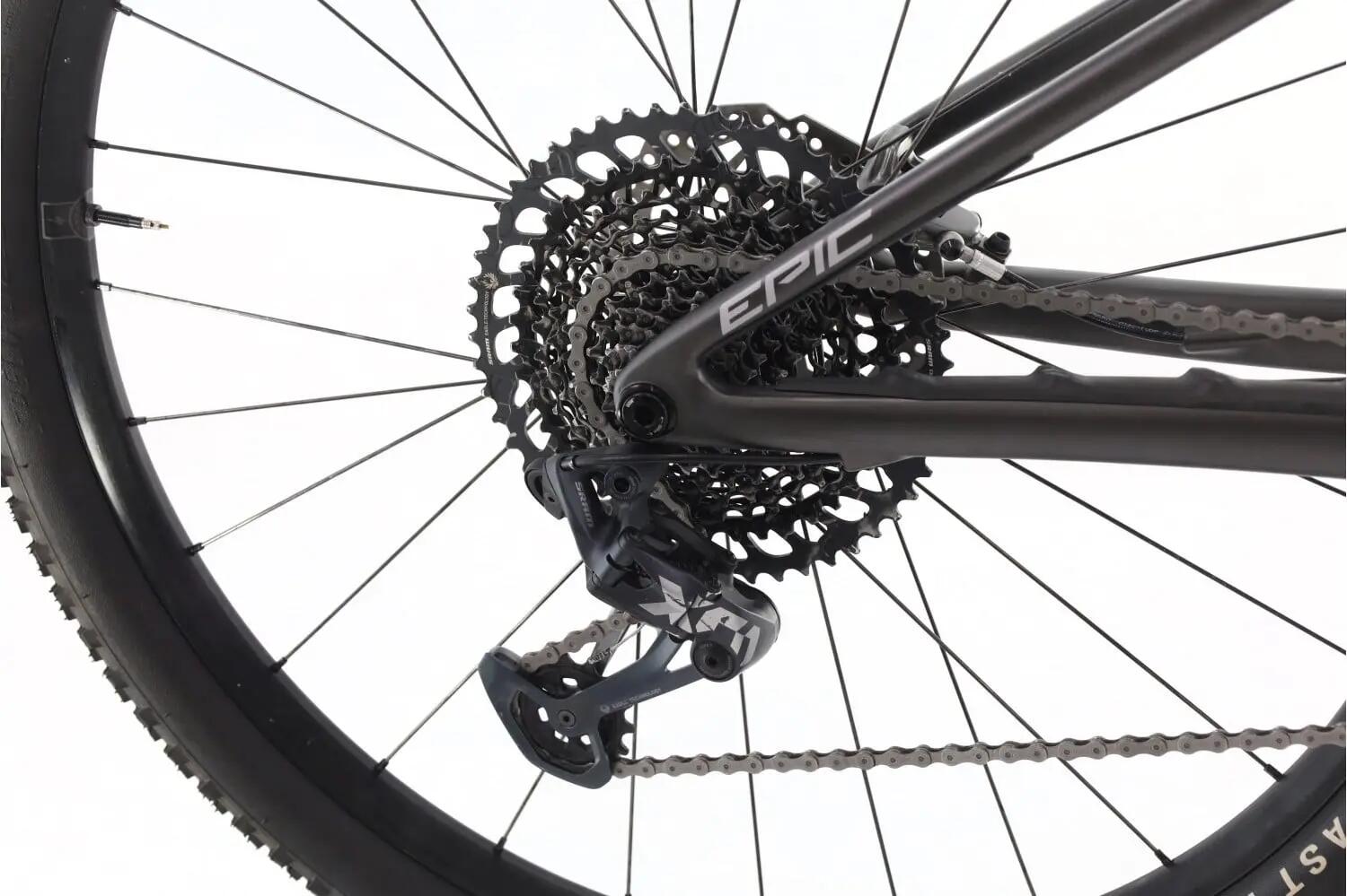 MTB ricondizionata ·  Epic X01 · Ottimo stato 3/8