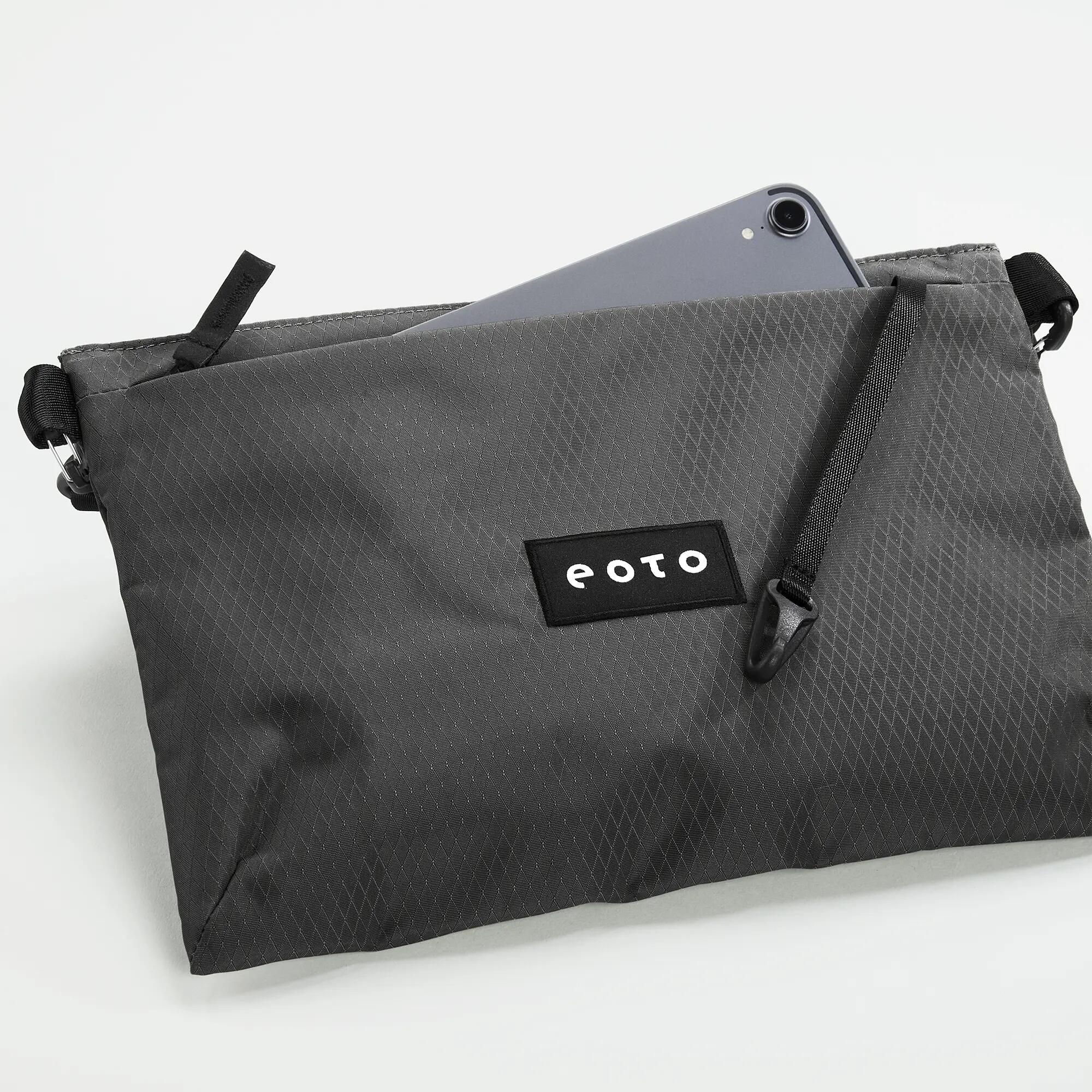 EOTO Umhängetasche SIMPLE3 3L 7/8