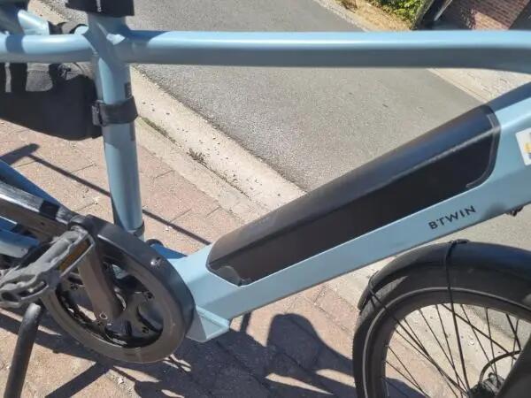 Entre Particuliers - Vélo longtail électrique R500 - comme neuf 2/7