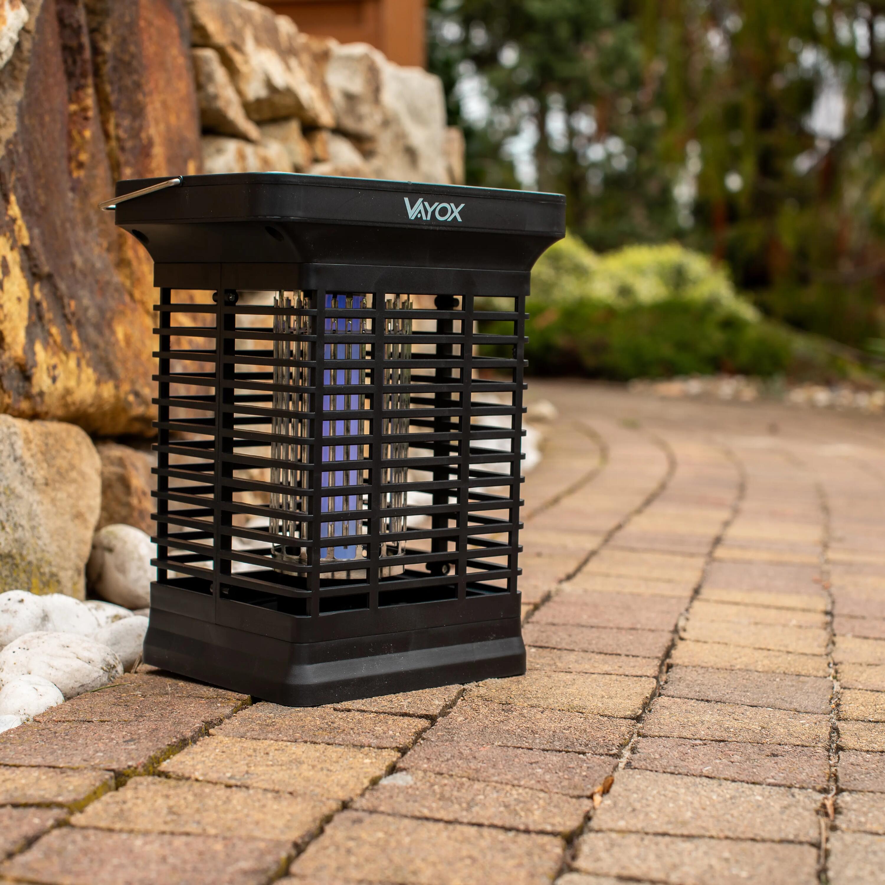 Lampa owadobójcza UV VAYOX IKV-200 na komary muchy akumulatorowa solarna 13/15
