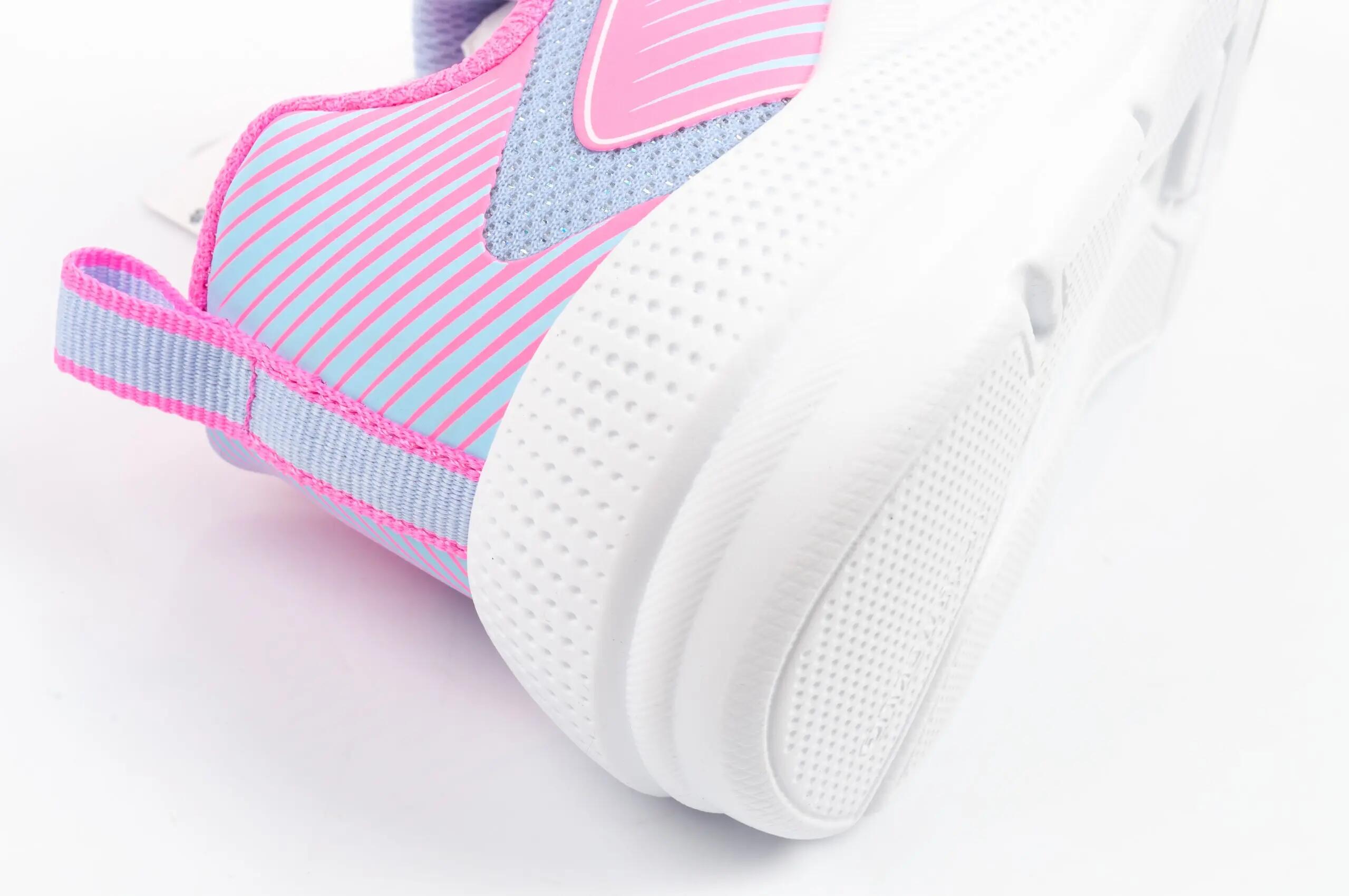 Sapatilhas Skechers modelo 303657L-HPMT para garotas 6/9