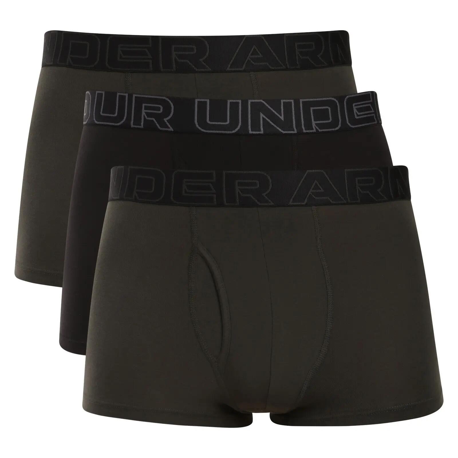 UNDER ARMOUR picture