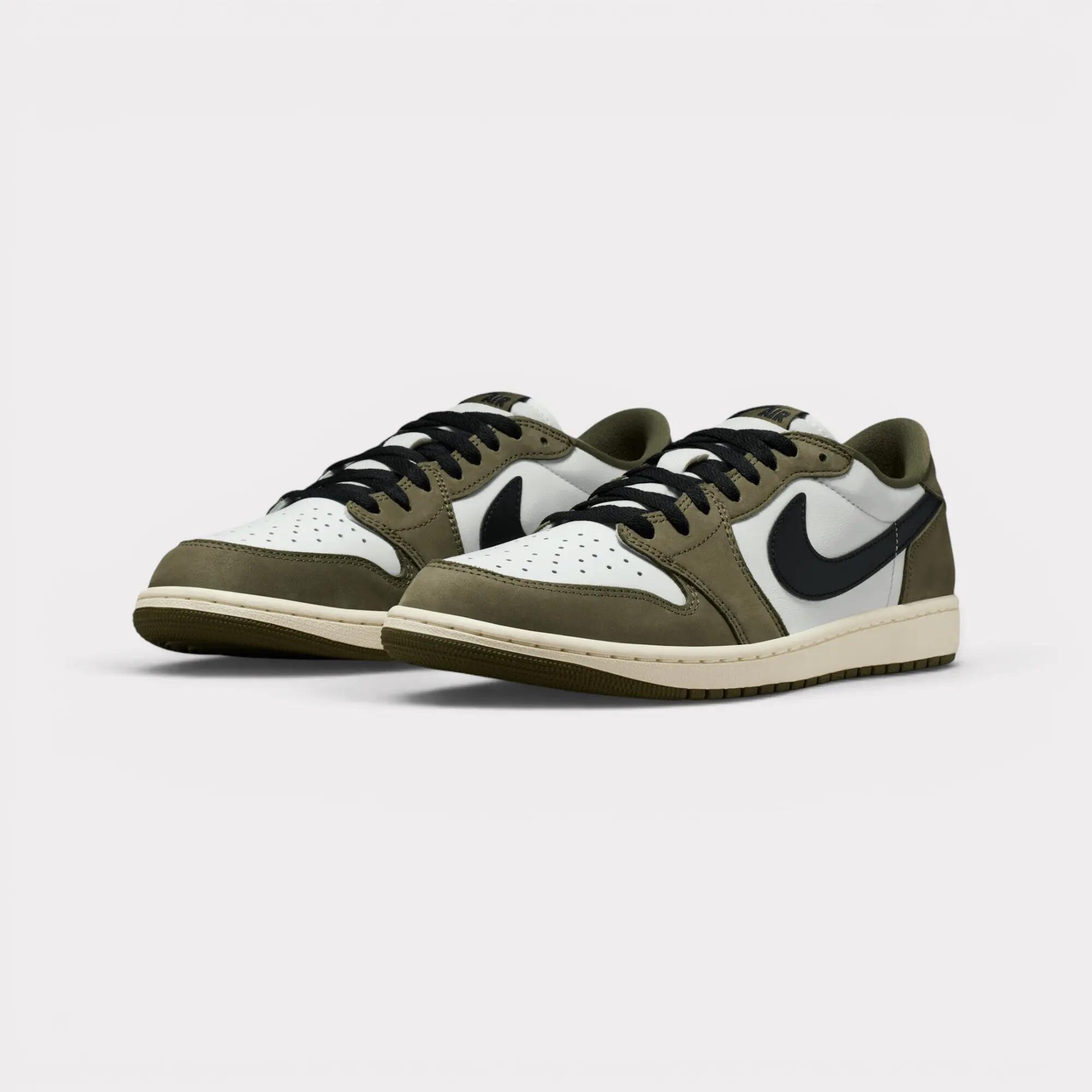 Jordan 1 Retro Low OG Medium Olive 2/7