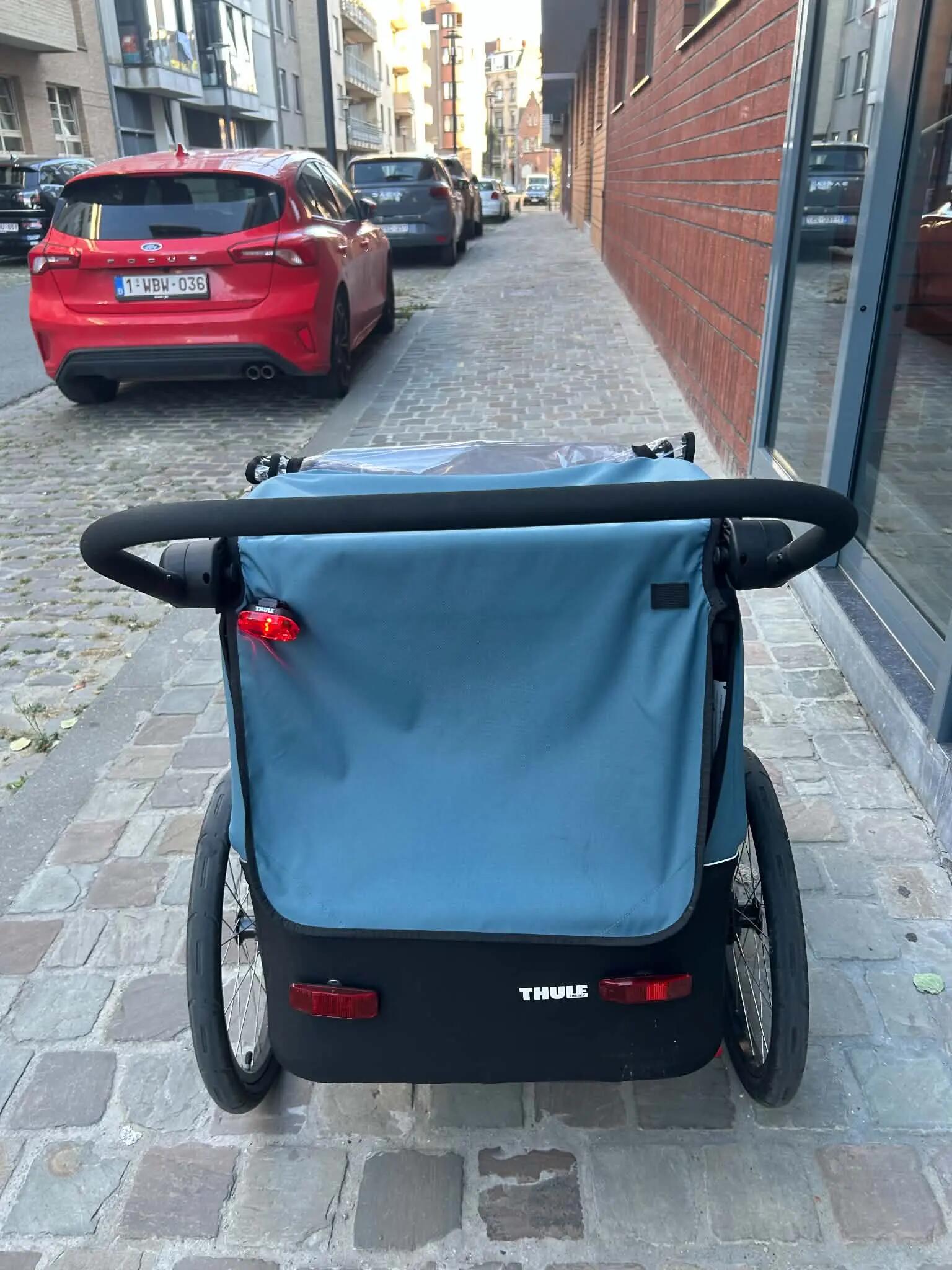 Entre Particuliers - REMORQUE VELO THULE COURIER (+chaine) 3/7