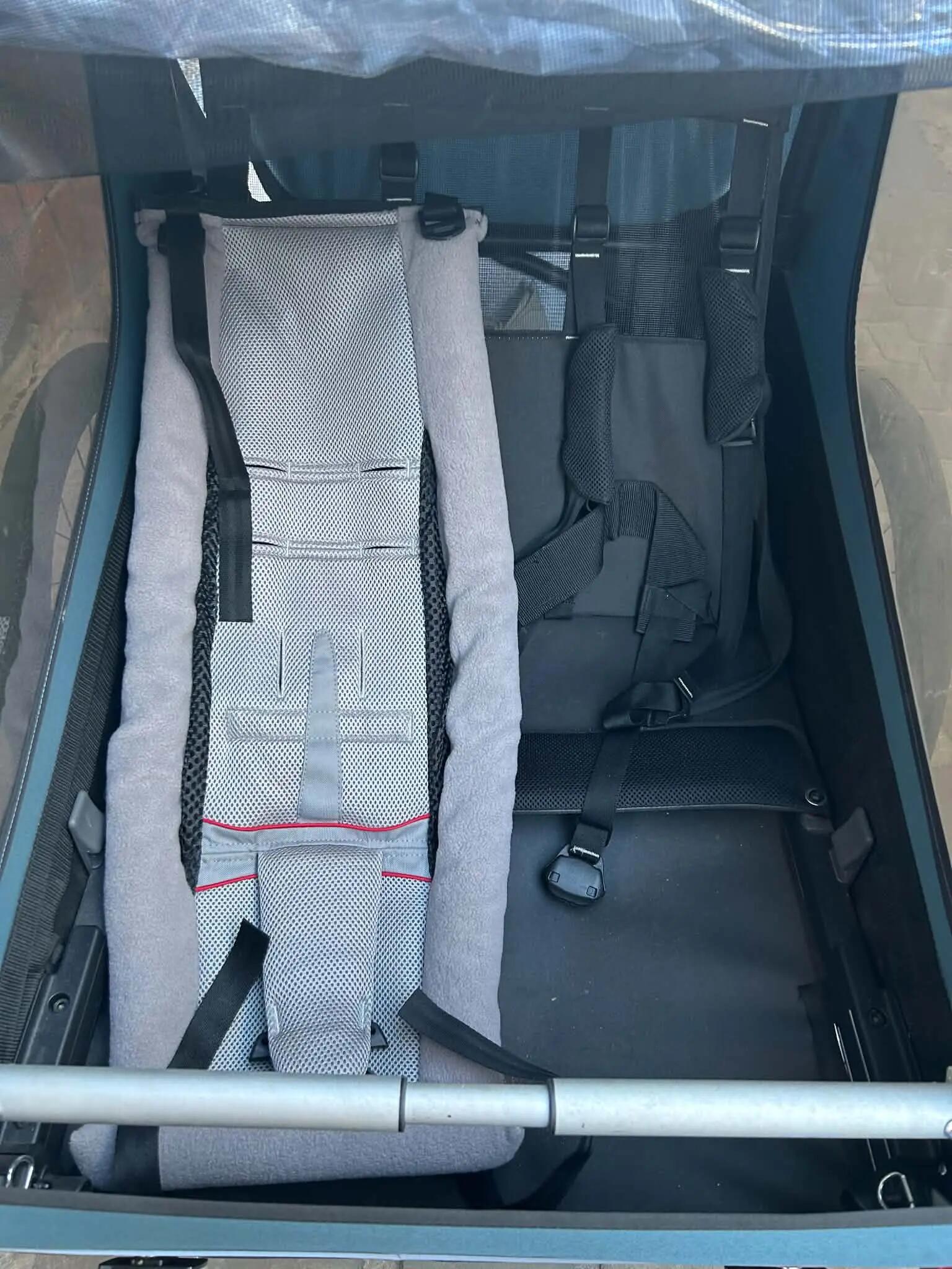 Entre Particuliers - REMORQUE VELO THULE COURIER (+chaine) 2/7