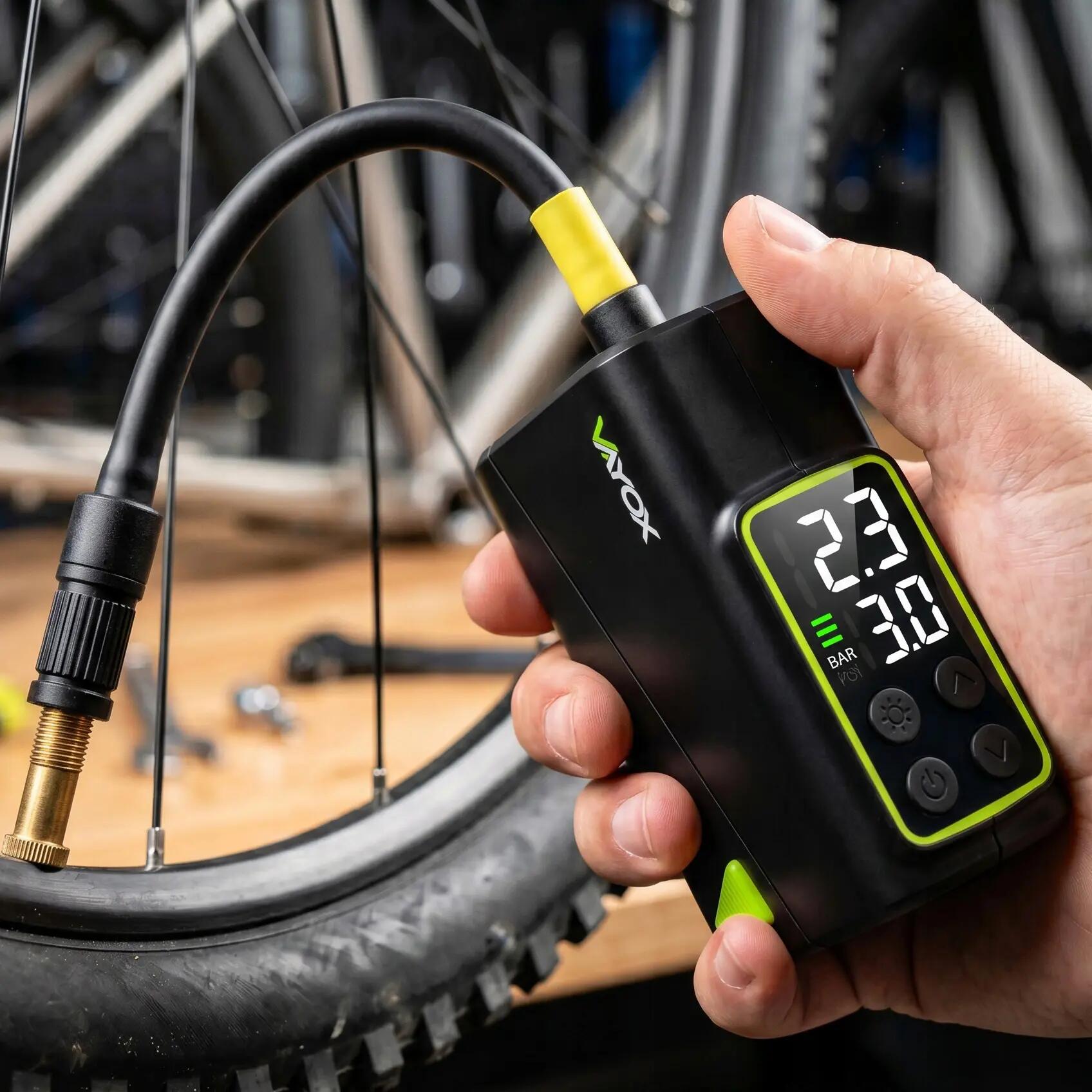 Akumulátorová cyklistická pumpička Vayox VA0451 1100mAh 10,3BAR kompresor 7/16
