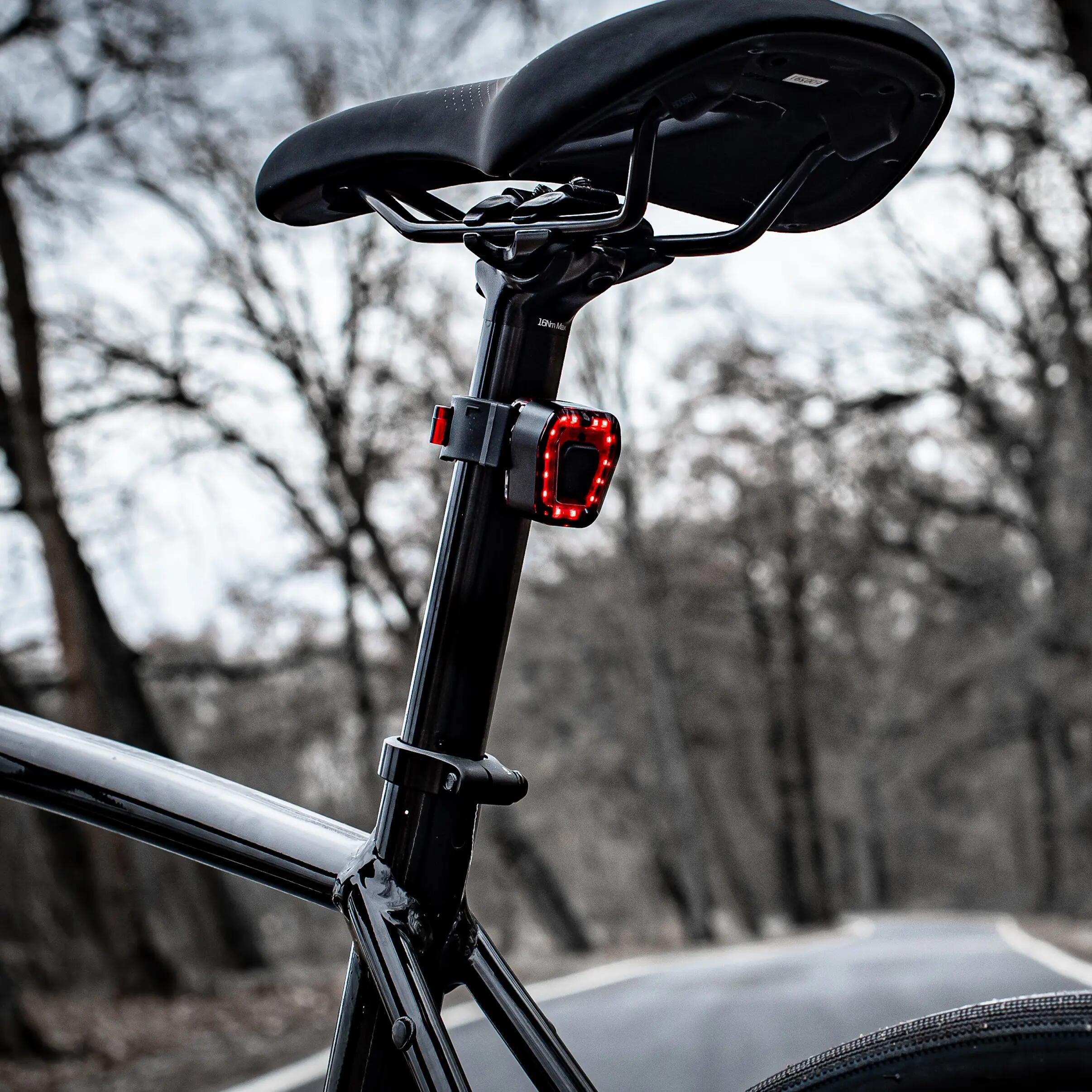 Sada cyklistických světel VA0071 + VA0048 přední a zadní USB 13/16