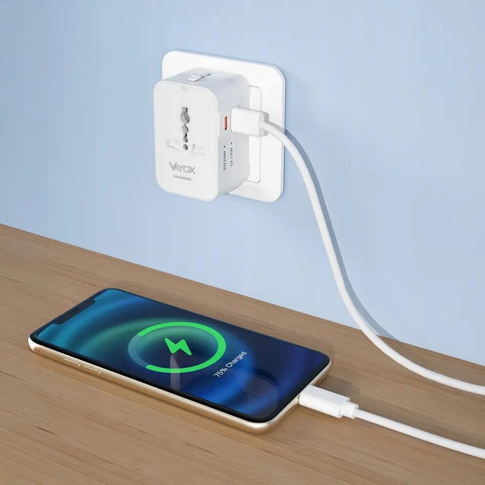 Reiseadapter Vayox VA0408 UK/US/EU/AU 20W USB-C 8/15