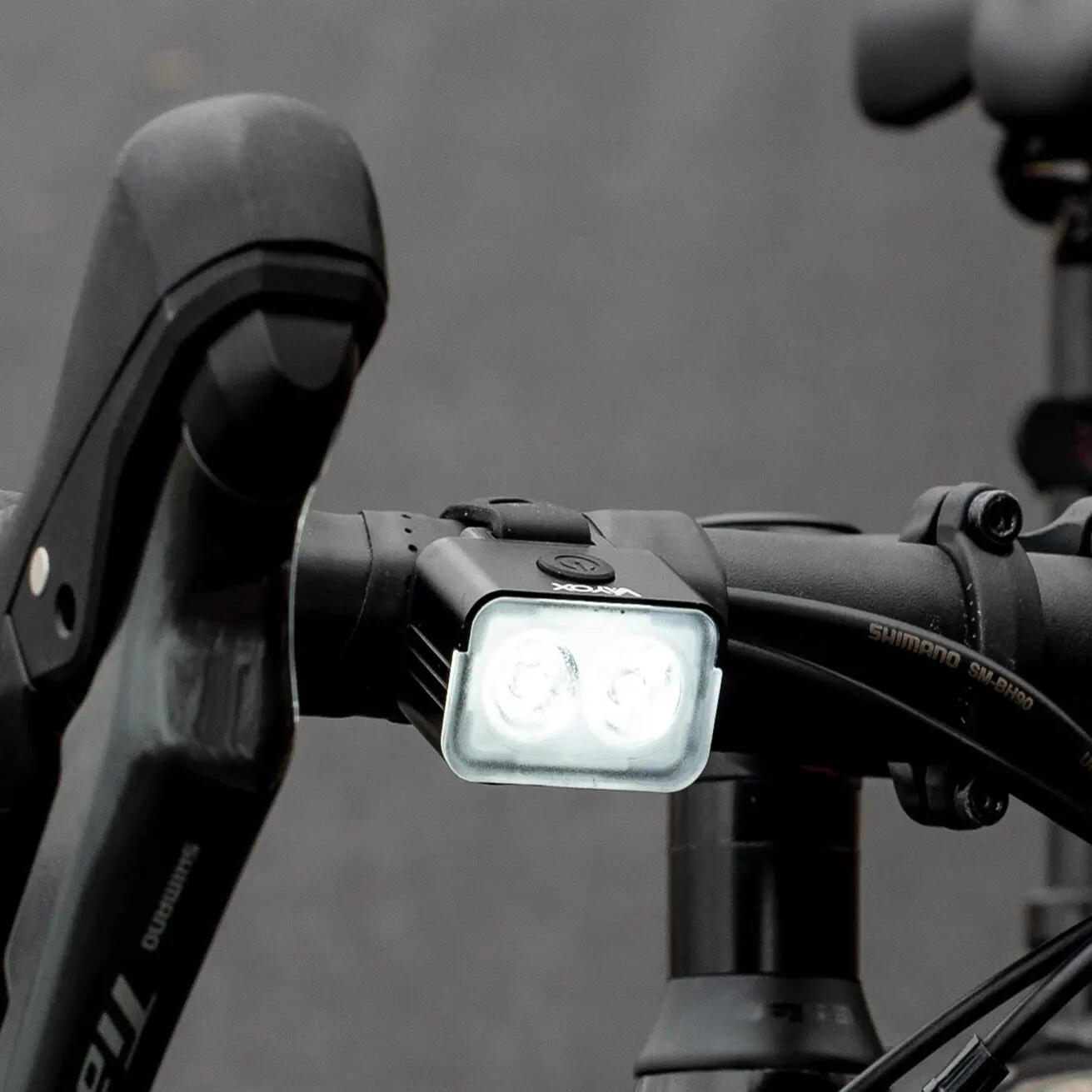 Luce anteriore per bici Vayox VA0153 300 lm, 2xLED, ricaricabile USB-C 12/15