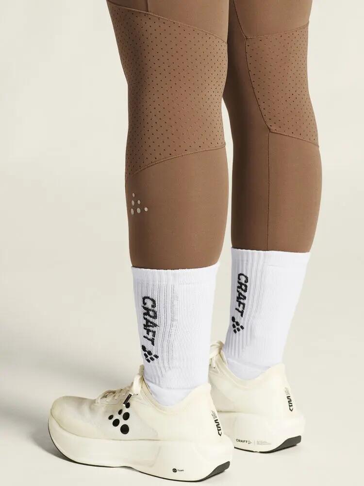 craft ADV Essence Tights 2 W — leggings macios em poliéster reciclado 6/7