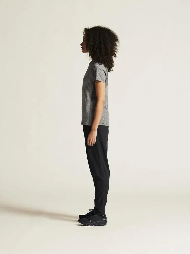 craft ADV Essence SS Tee W – T-shirt técnica em material reciclado 6/7