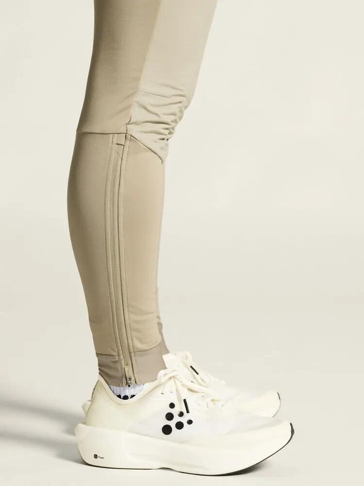craft SubZ Light Tights W — Leggings leves e isolantes para running, corte justo 5/7