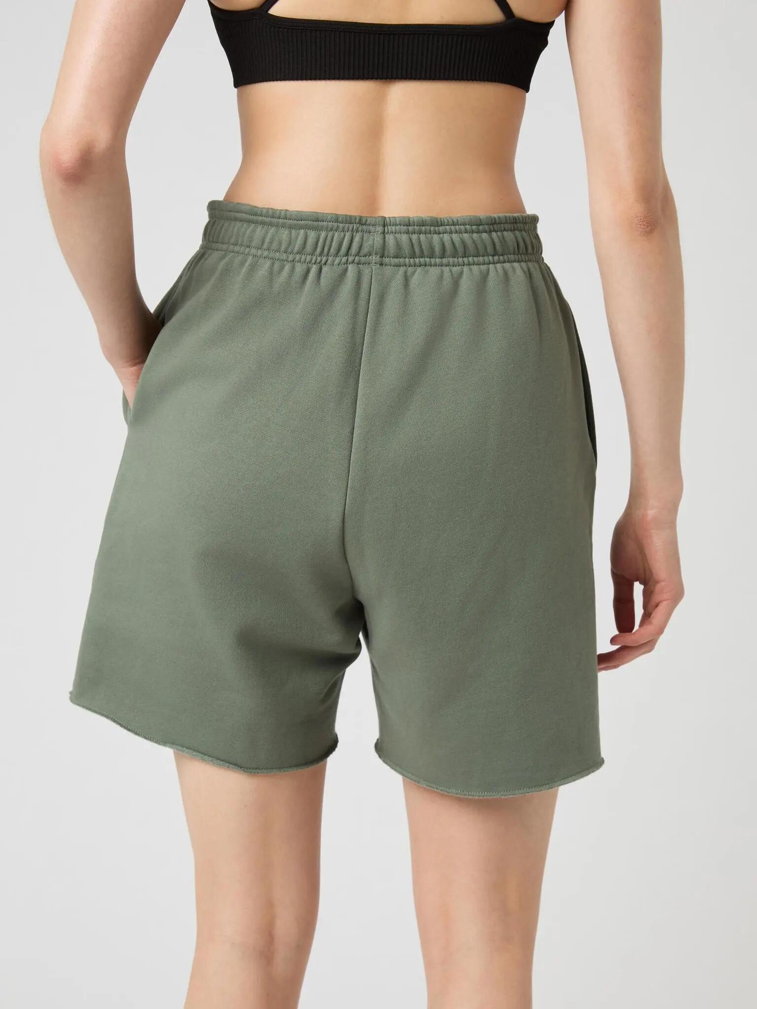 bjorn_borg STUDIO OVERSIZED SWEATSHORTS — AGAVE GREEN 2/5