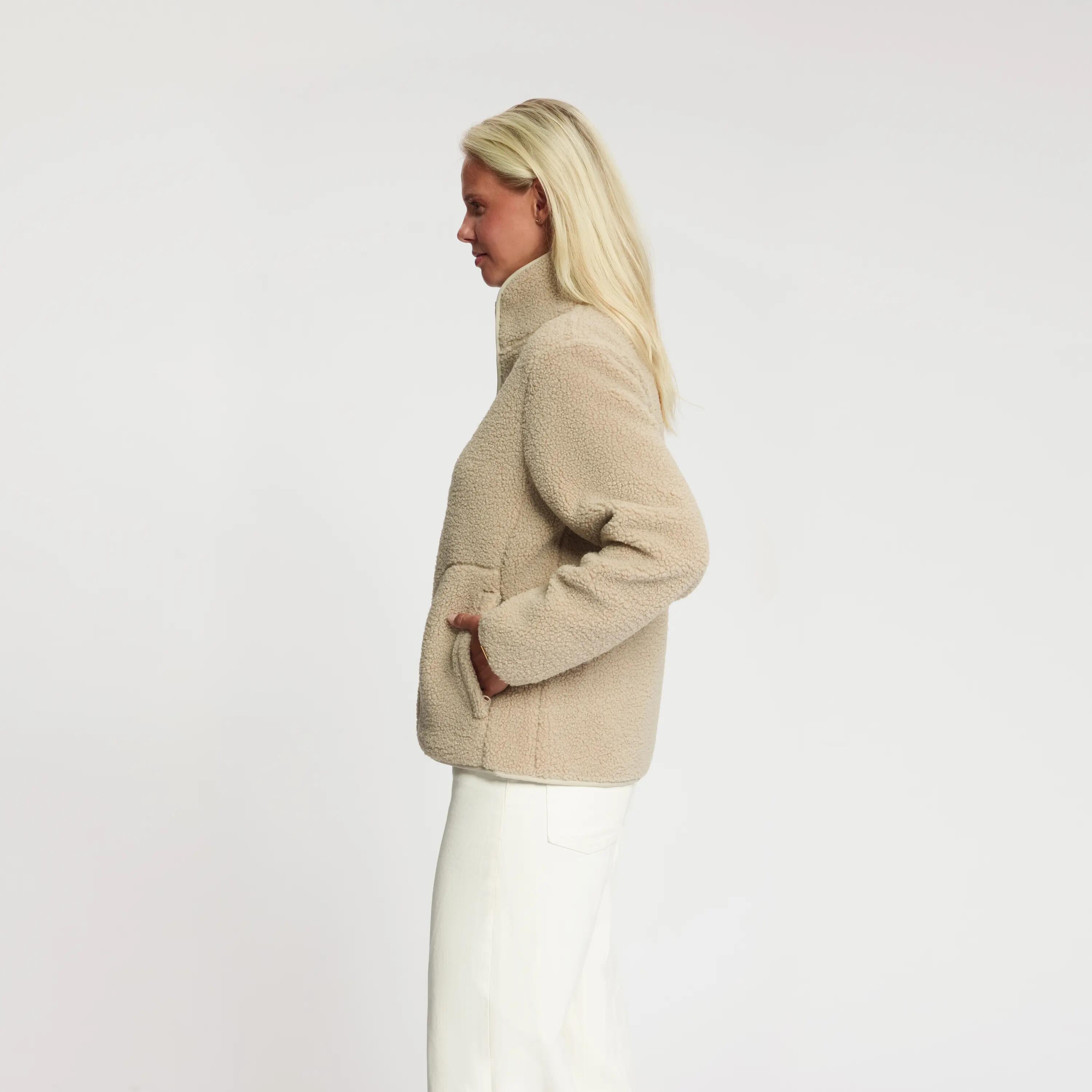 Tara Femme - Gilet d'extérieur - Teddy - Sable 2/6