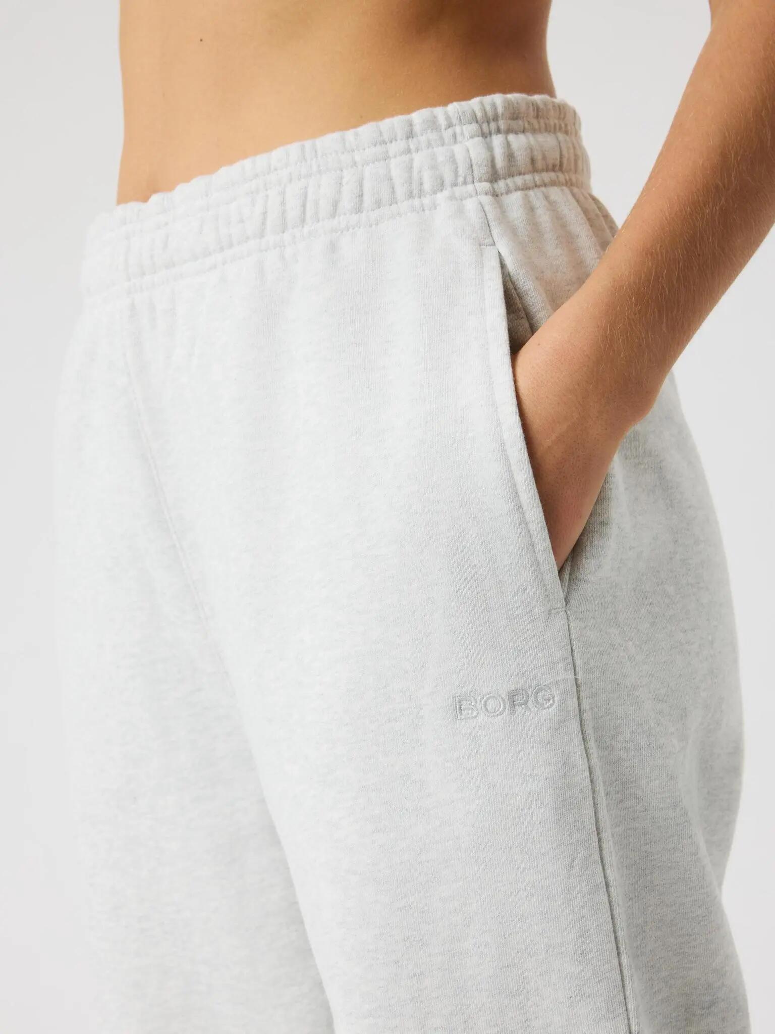 bjorn_borg STUDIO OVERSIZED SWEATPANTS aus Bio-Baumwolle – ULTRA LIGHT GREY 4/5