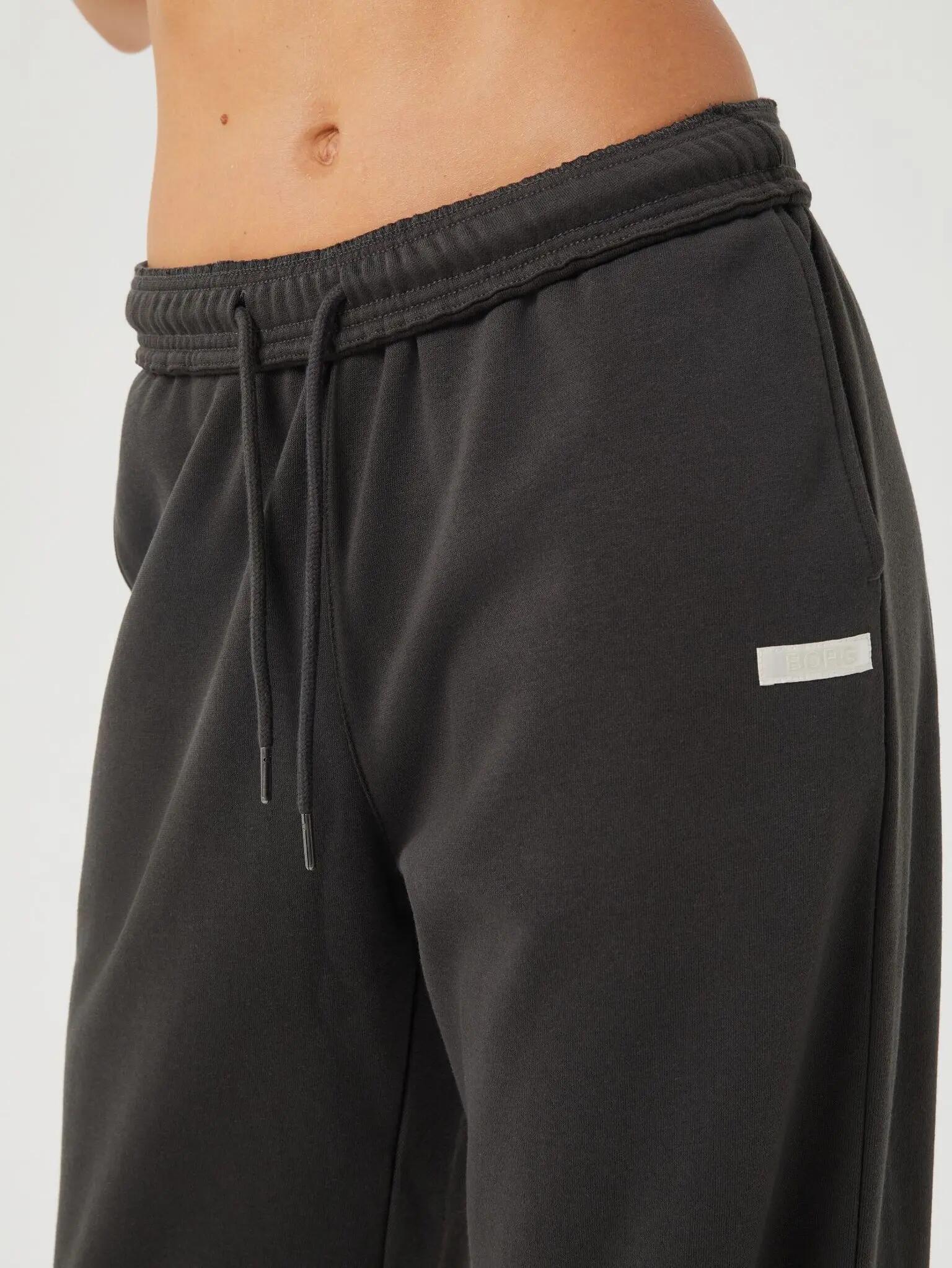 bjorn_borg STUDIO OVERSIZED PANTS — PEAT pour WOMEN 3/4
