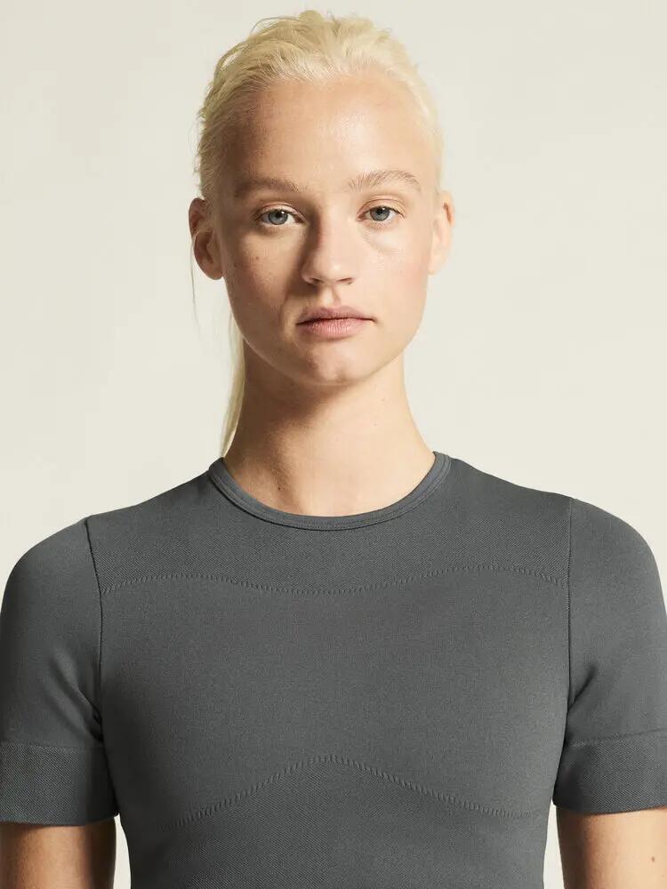 craft Collective Seamless Cropped SS Top W – Kurz geschnittenes, nahtloses 6/7