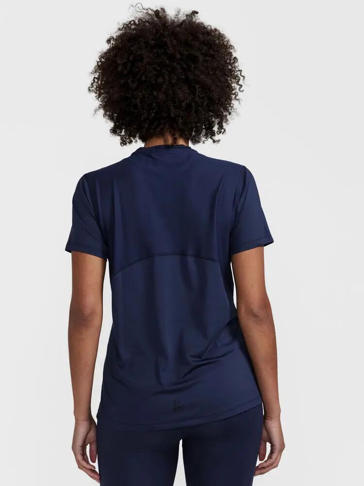 craft ADV Essence SS Tee W – t-shirt macia e respirável em poliéster reciclado 3/5