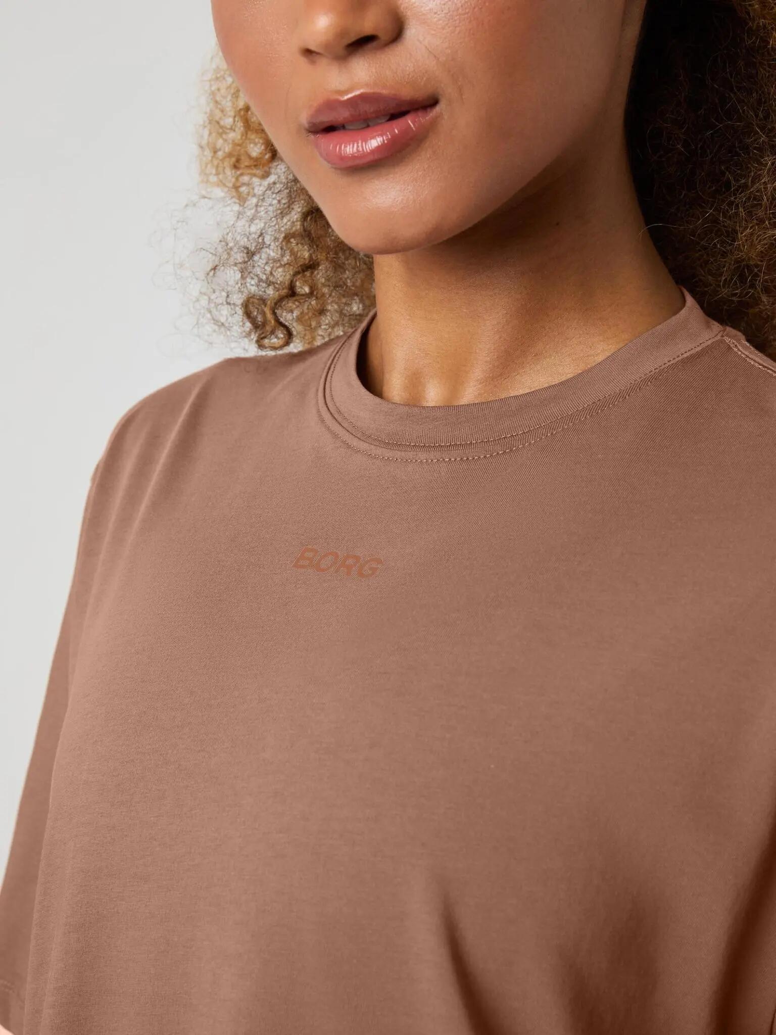 bjorn_borg STUDIO OVERSIZED T-SHIRT — corte oversize, cor ACORN 4/5