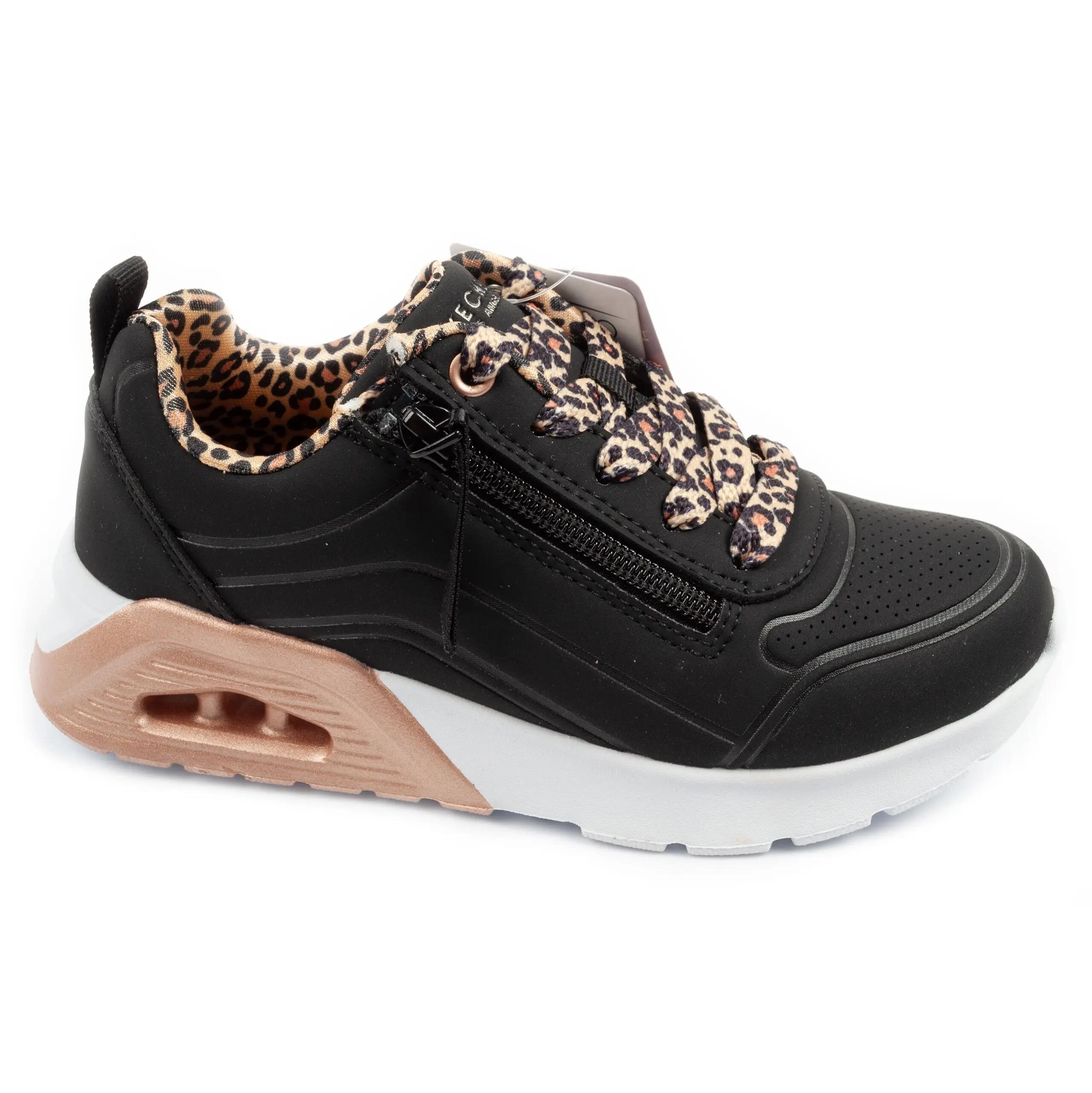 SKECHERS picture