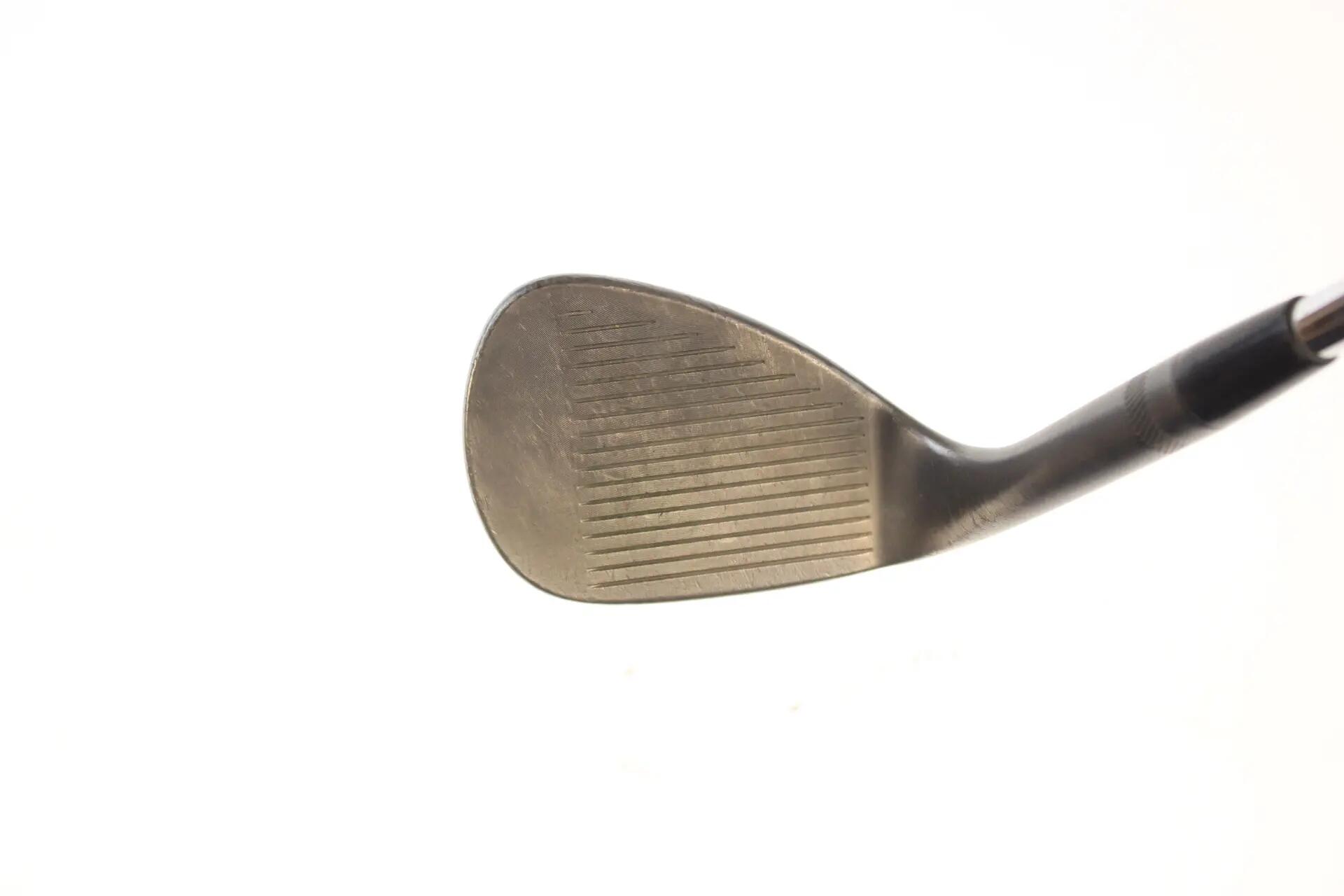 Seconde vie - Titleist SM5 Raw Black RH 58-deg Wedge - Good 3/5