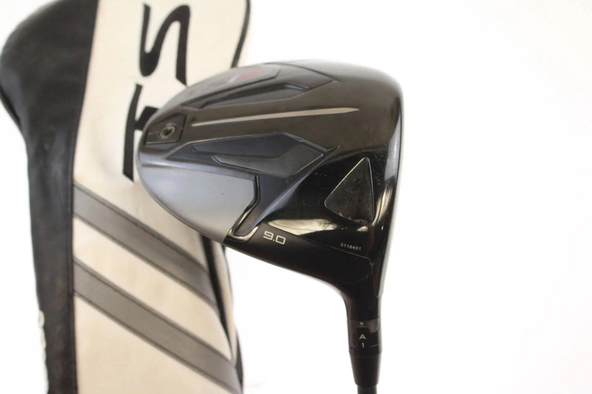 TITLEIST picture