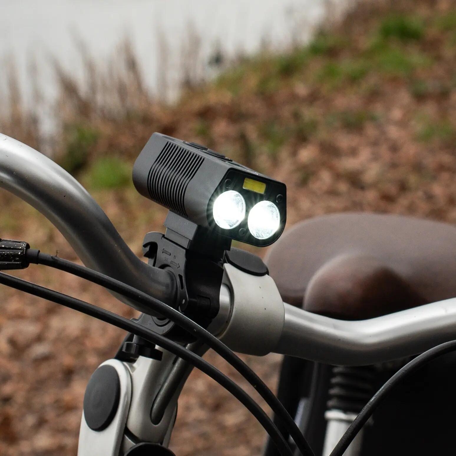 Vayox VA0045 éclairage avant de vélo 750lm batterie externe rechargeable 12/15