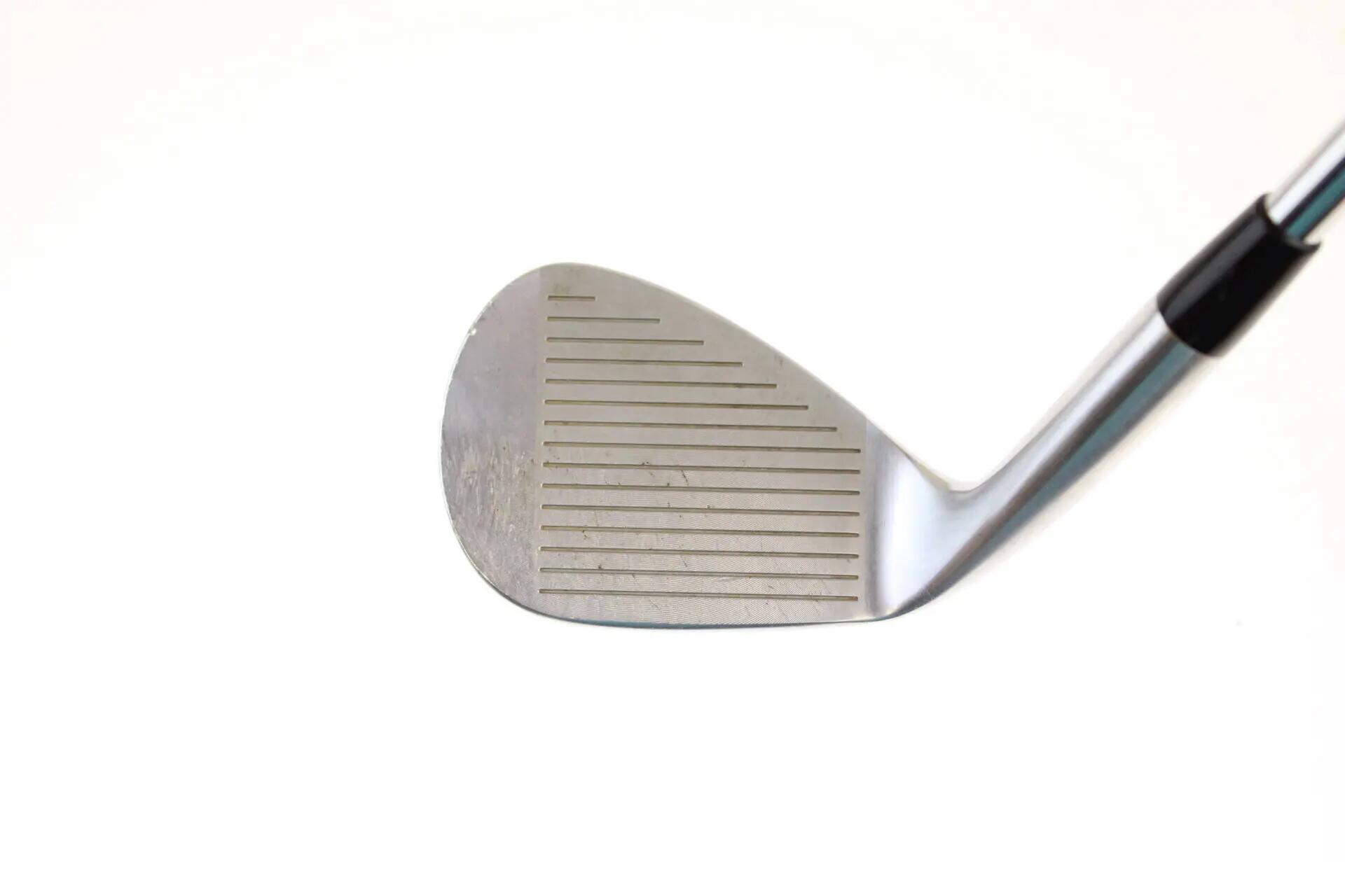 Seconde vie - Mizuno S18 White Satin RH 52-deg Wedge - Good 3/5