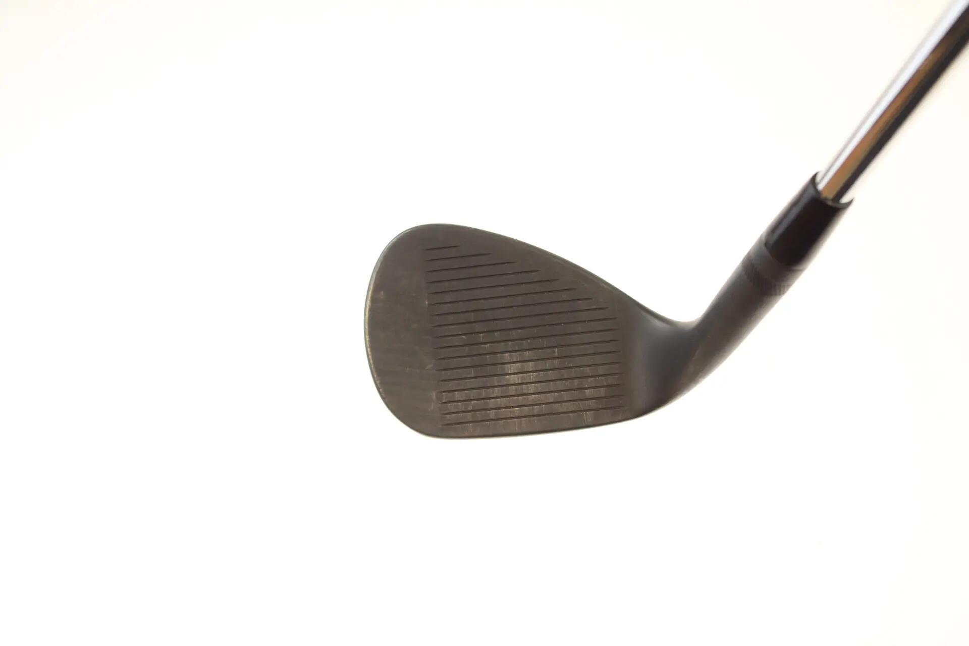 Seconde vie - Titleist Vokey SM10 Jet Black D-Grind RH 54-deg Wedge - Good 3/5