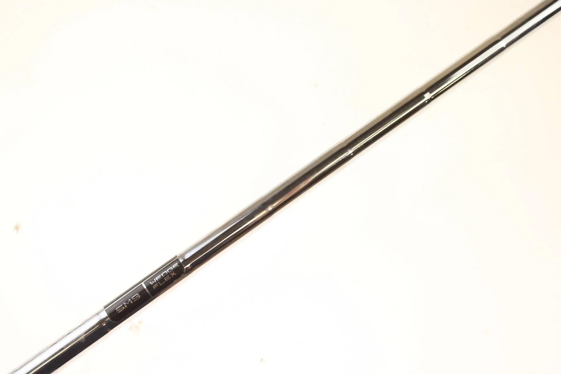 Seconde vie - Titleist Vokey SM9 Brushed Steel D-Grind RH 58-deg Wedge - Good 4/5