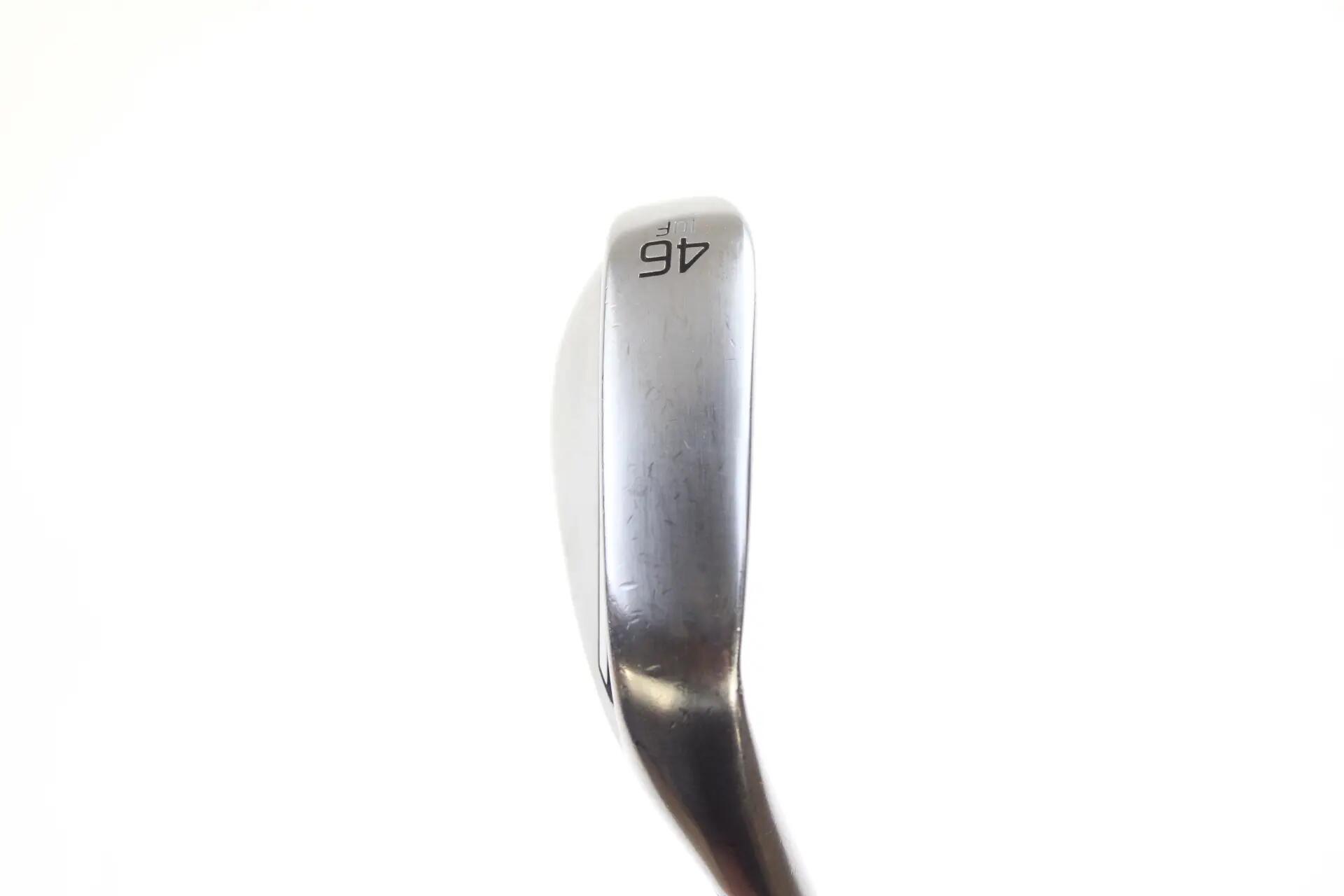 Seconde vie - Titleist Vokey SM10 Tour Chrome F-Grind RH 46-deg Wedge - Good 2/5