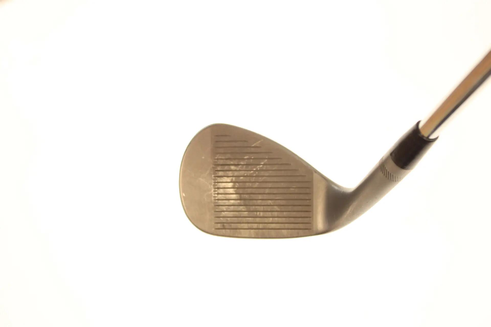 Seconde vie - Titleist Vokey SM10 Nickel D-Grind RH 58-deg Wedge - Good 3/5